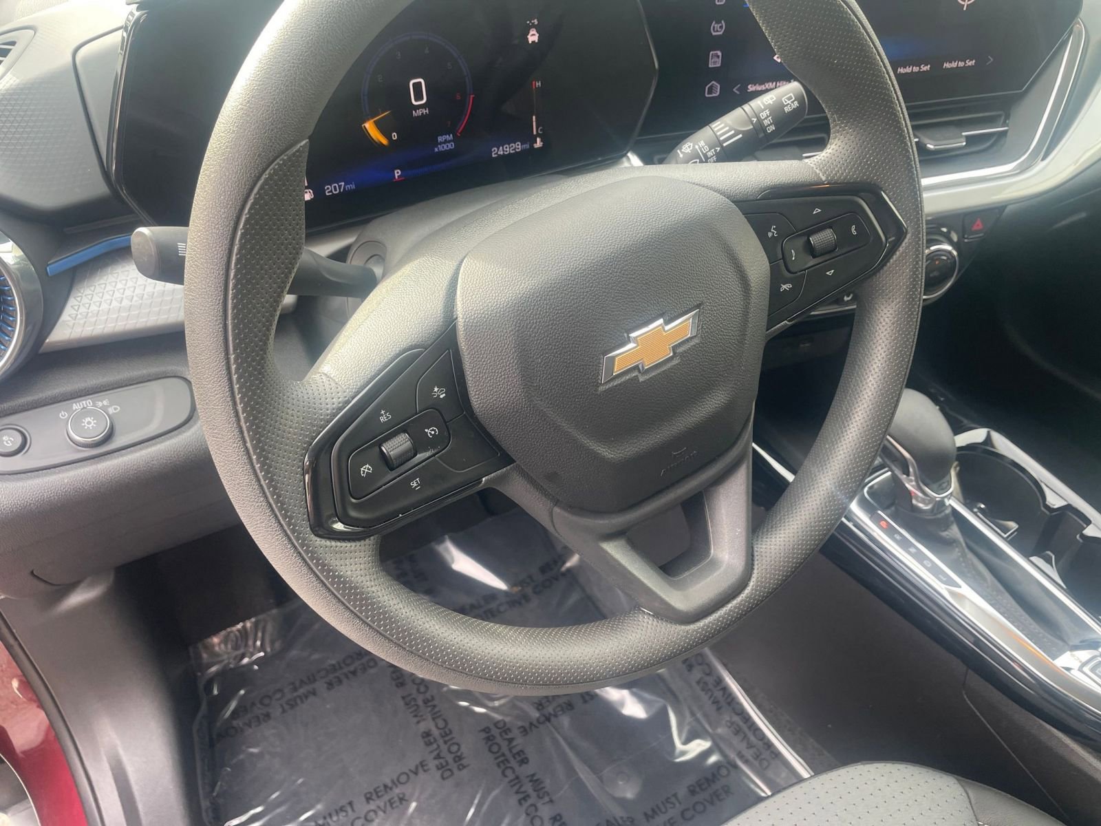 Thumbnail: 2025 Chevrolet Trax - 27