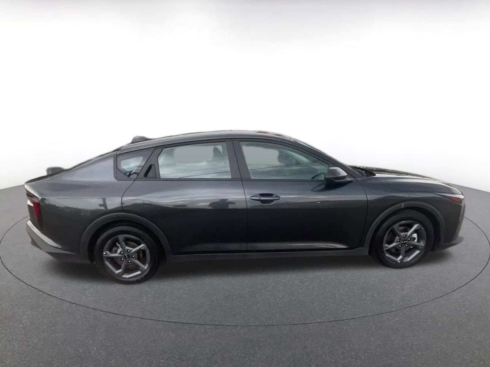 Thumbnail: 2025 Kia K4 - 10