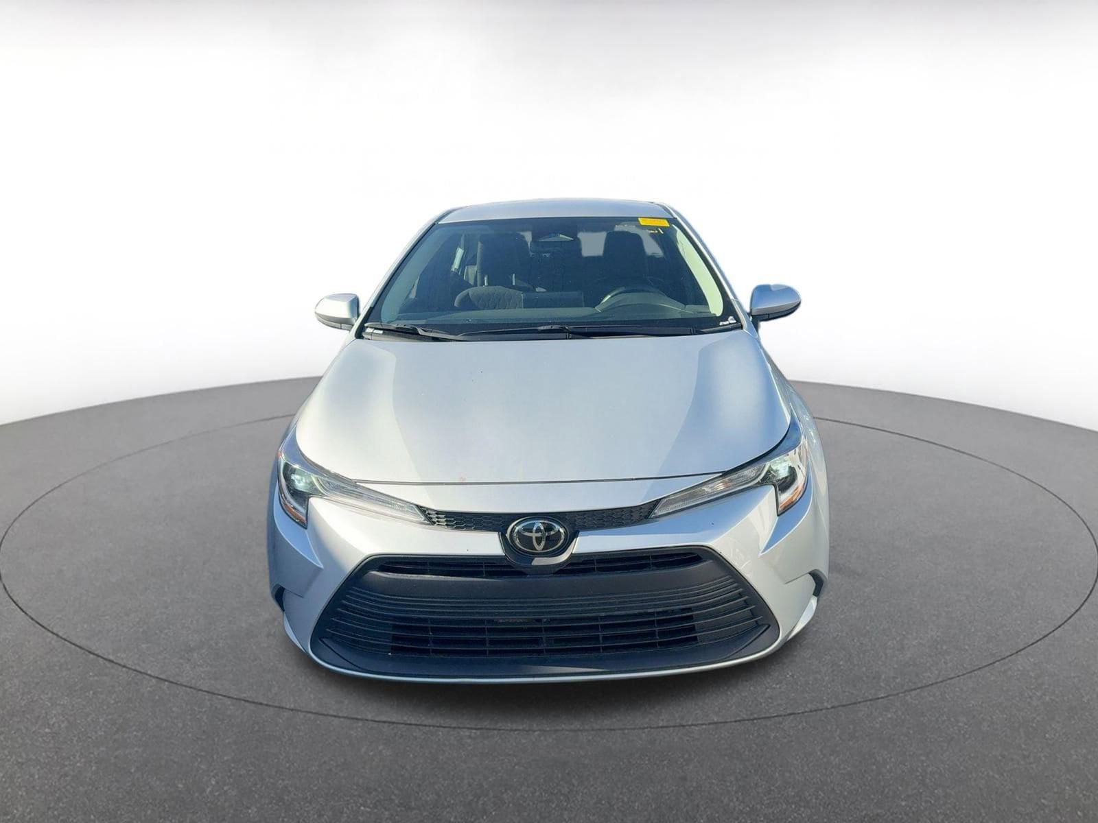 Thumbnail: 2025 Toyota Corolla - 2