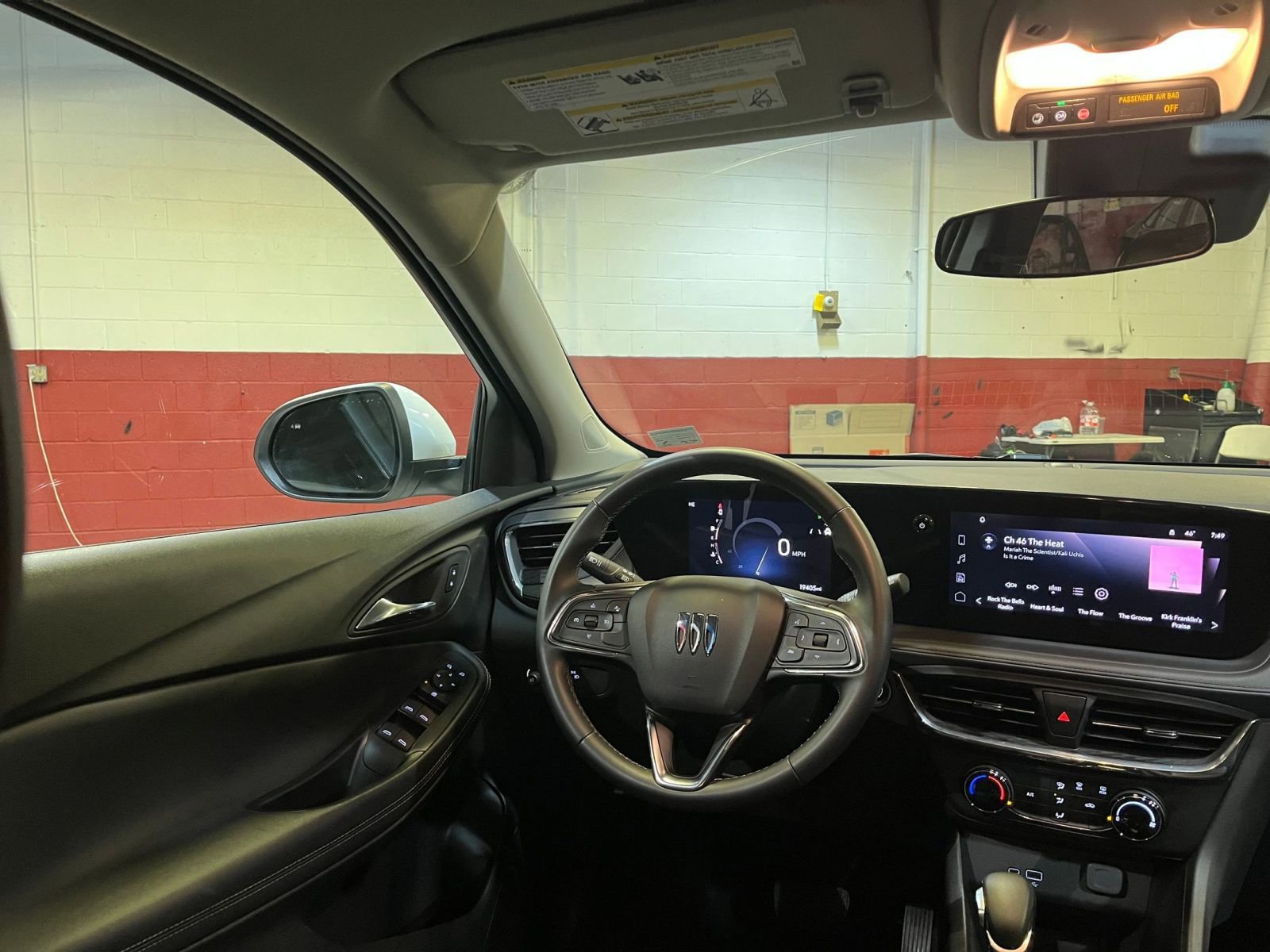 Thumbnail: 2025 Buick Encore GX - 33