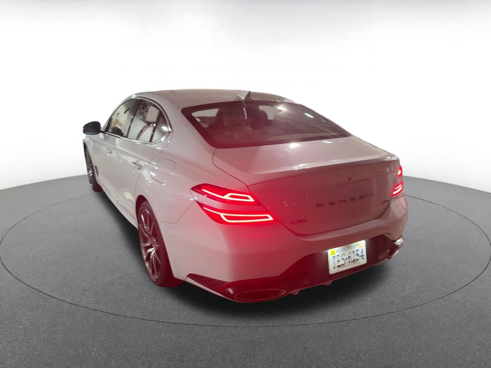 Thumbnail: 2025 Genesis G70 - 5