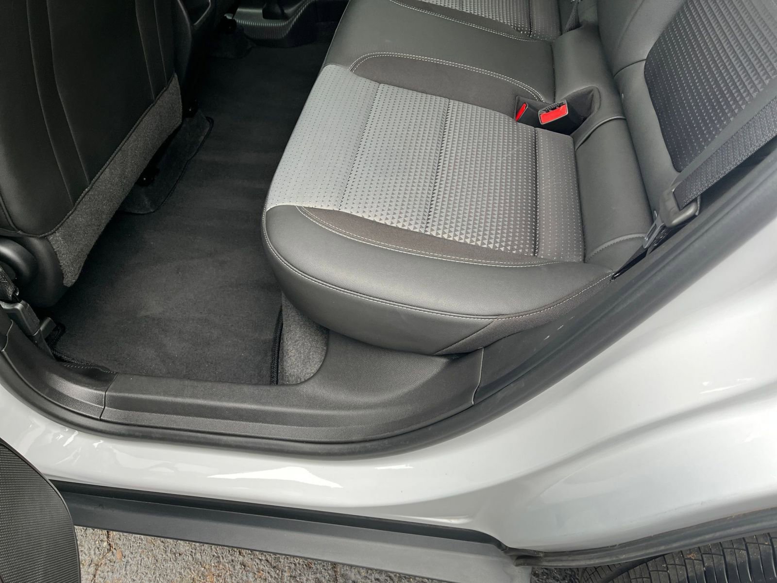 Thumbnail: 2025 Chevrolet Trax - 25