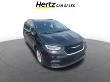 2022 Chrysler Pacifica Touring L -
                  Springfield, VA