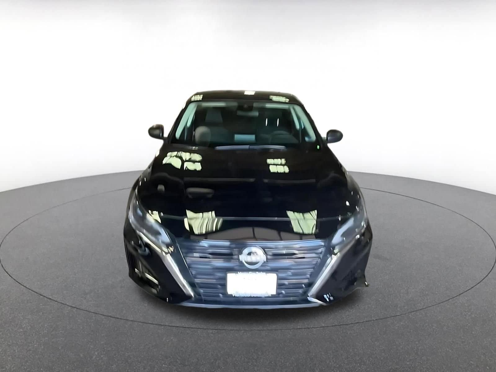 Thumbnail: 2025 Nissan Altima - 4