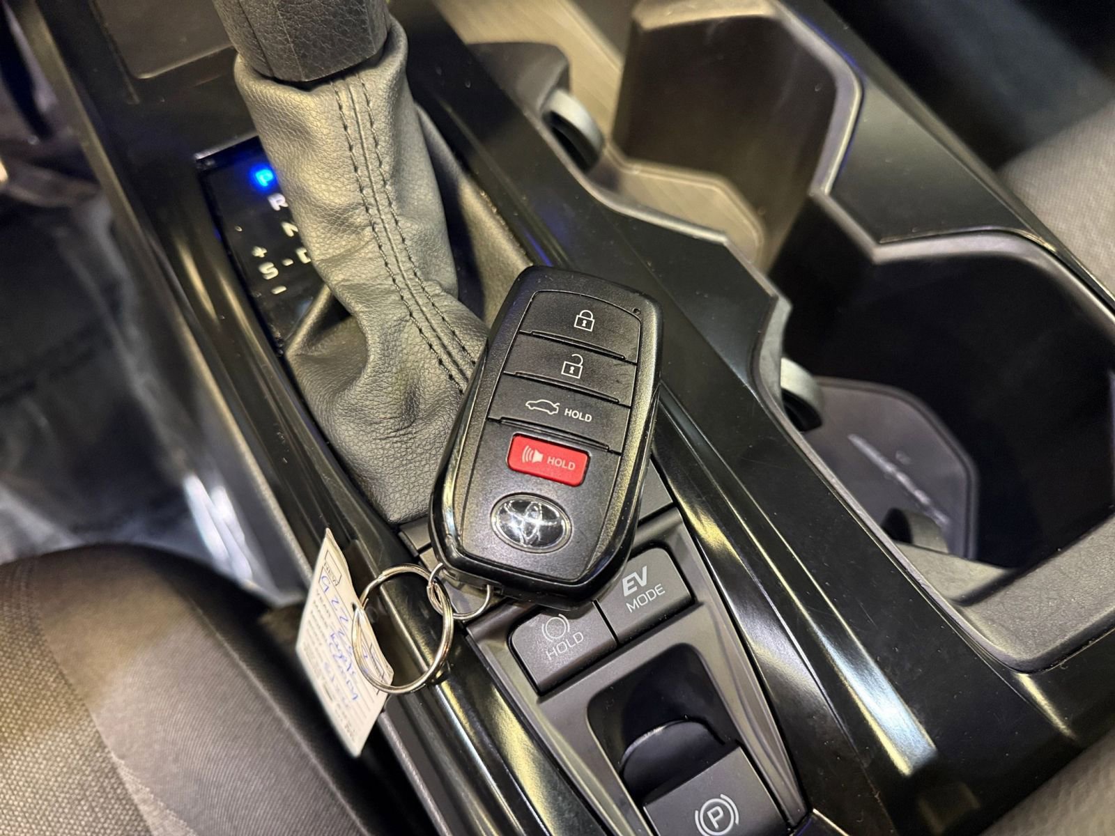 Thumbnail: 2025 Toyota Camry - 22