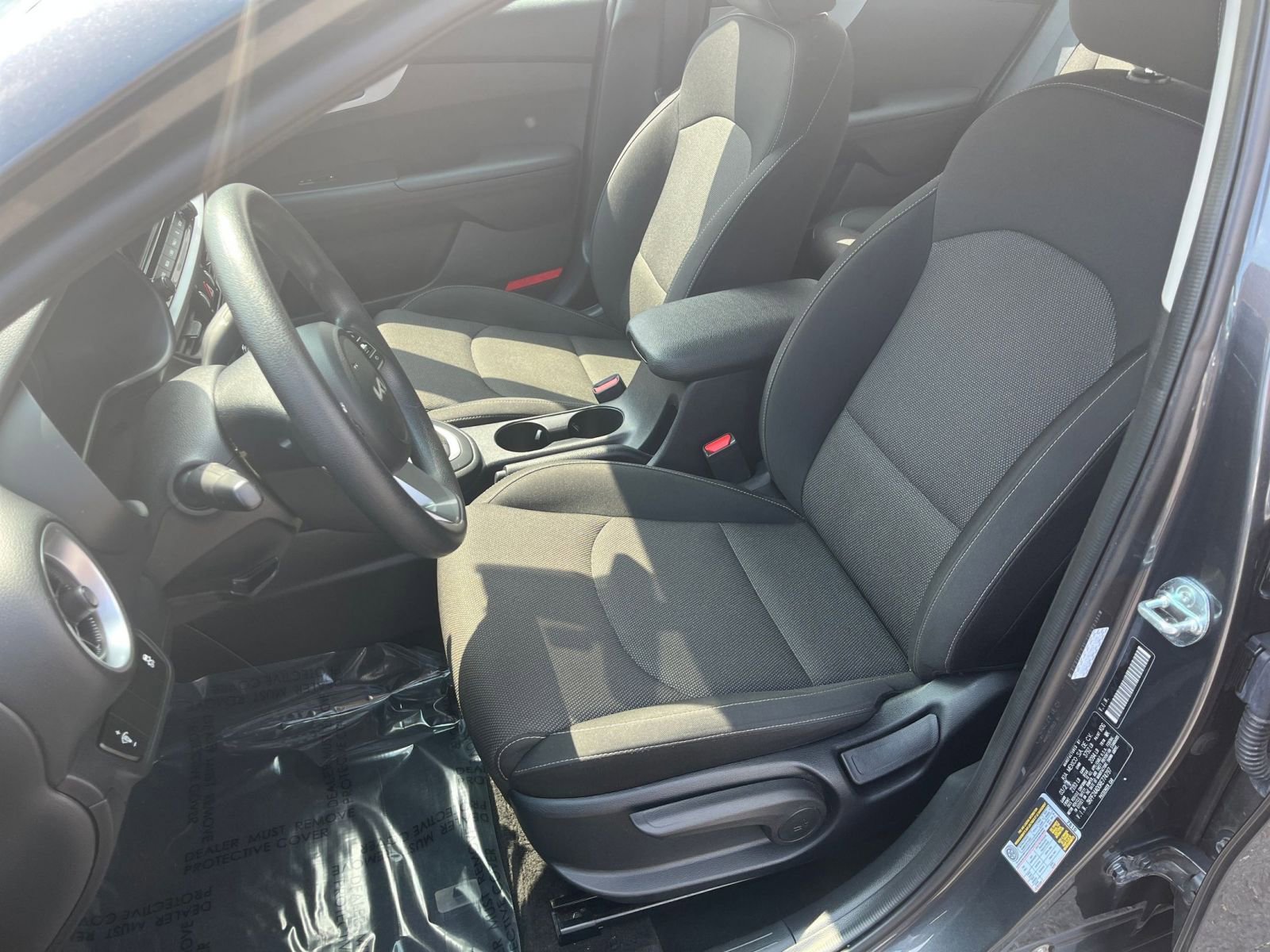 Thumbnail: 2024 Kia Forte - 34