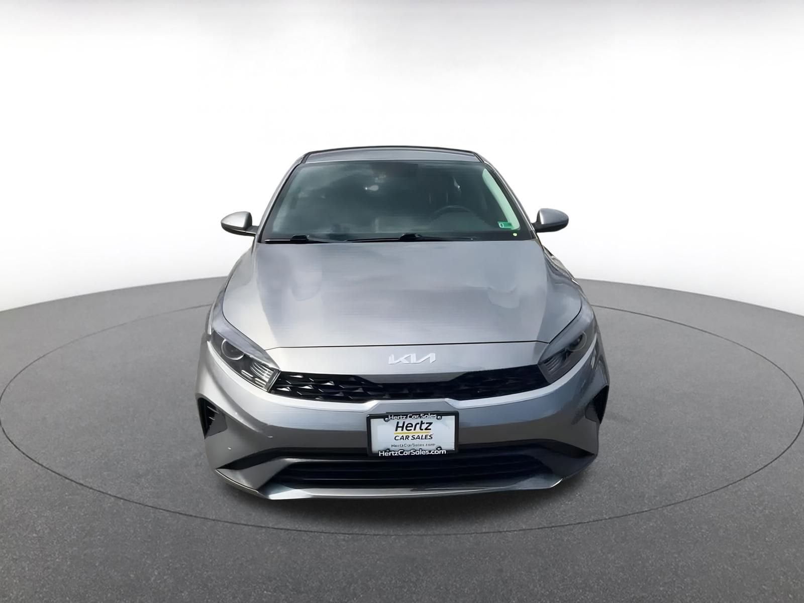 Thumbnail: 2024 Kia Forte - 5