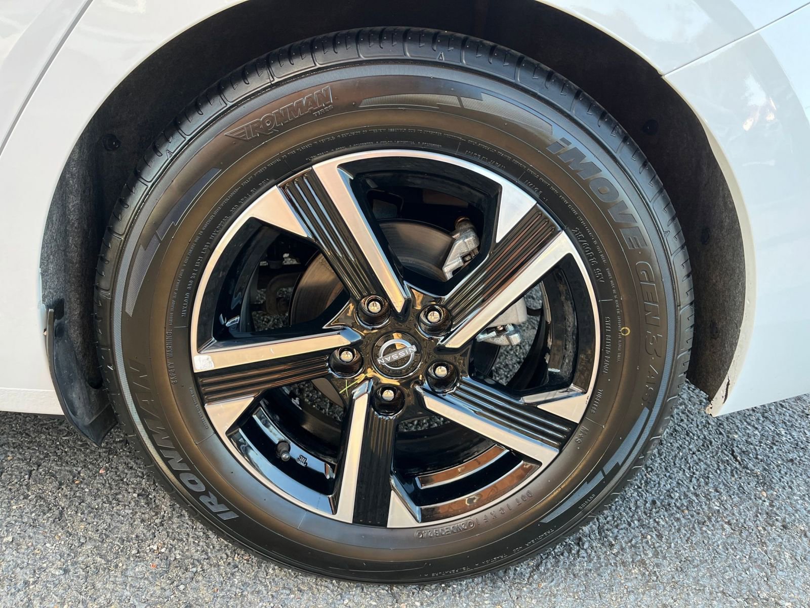 Thumbnail: 2024 Nissan Sentra - 28