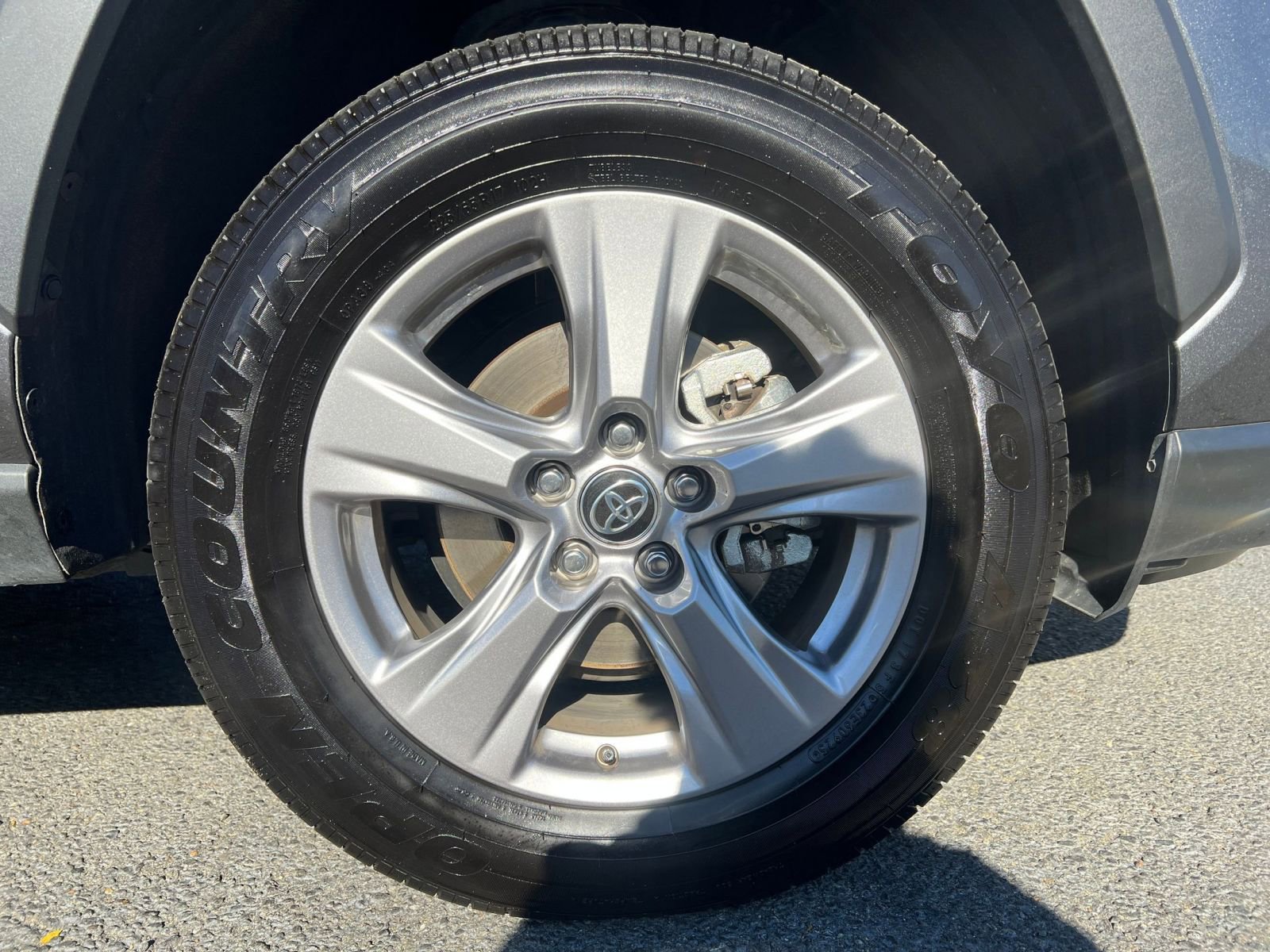 Thumbnail: 2025 Toyota RAV4 - 30