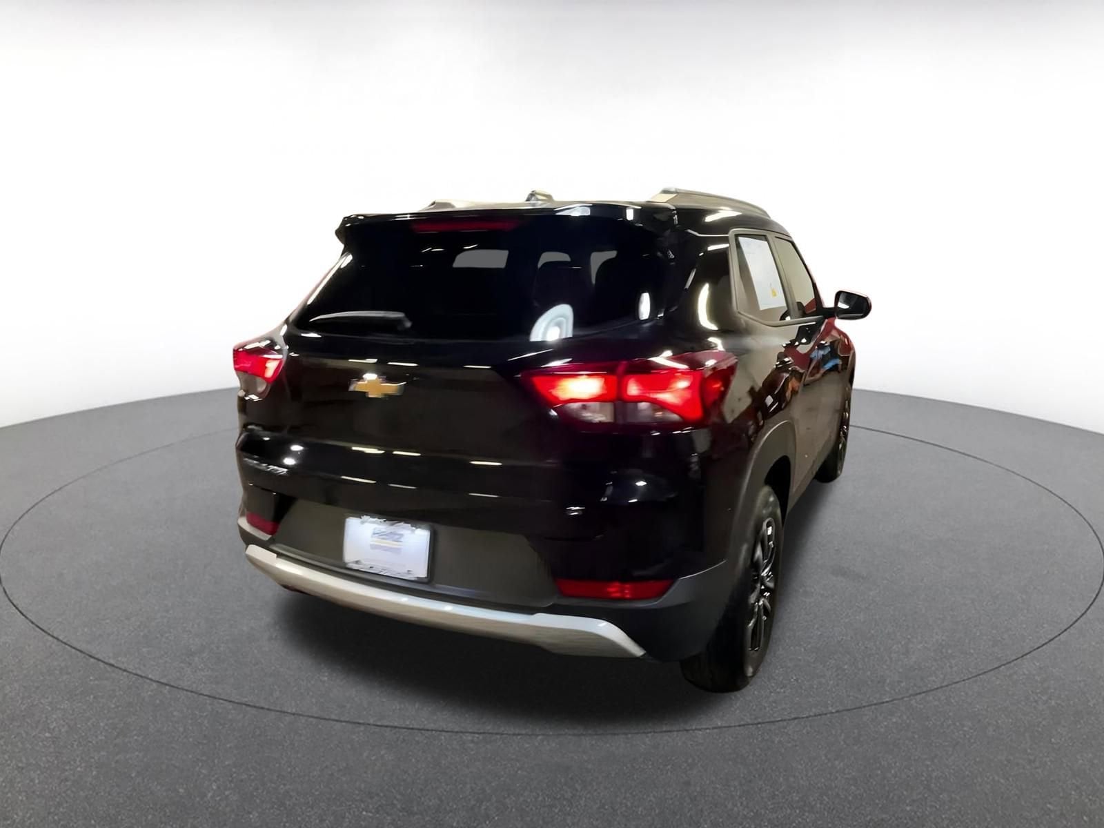 Thumbnail: 2025 Chevrolet TrailBlazer - 14