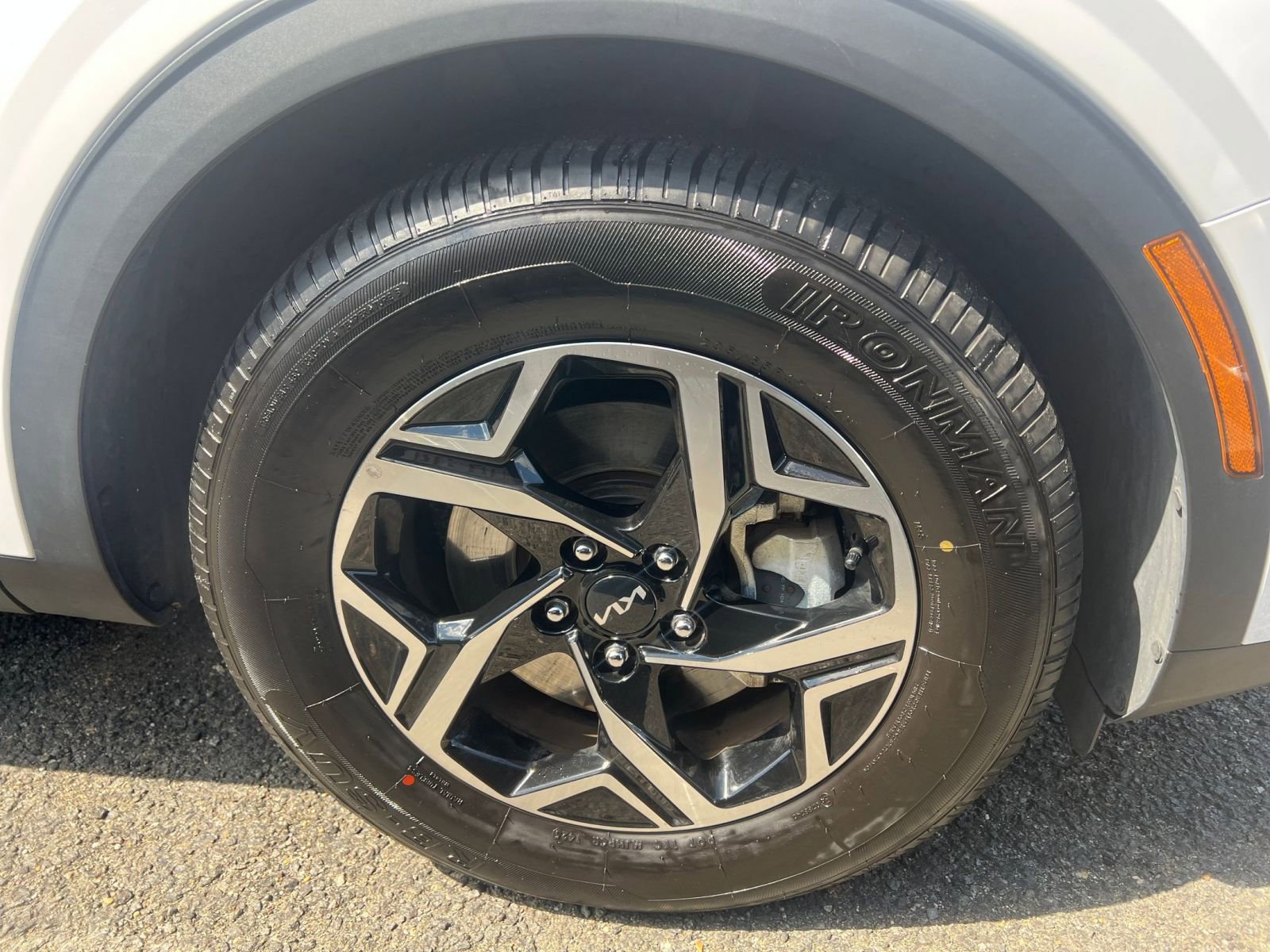 Thumbnail: 2025 Kia Sportage - 29