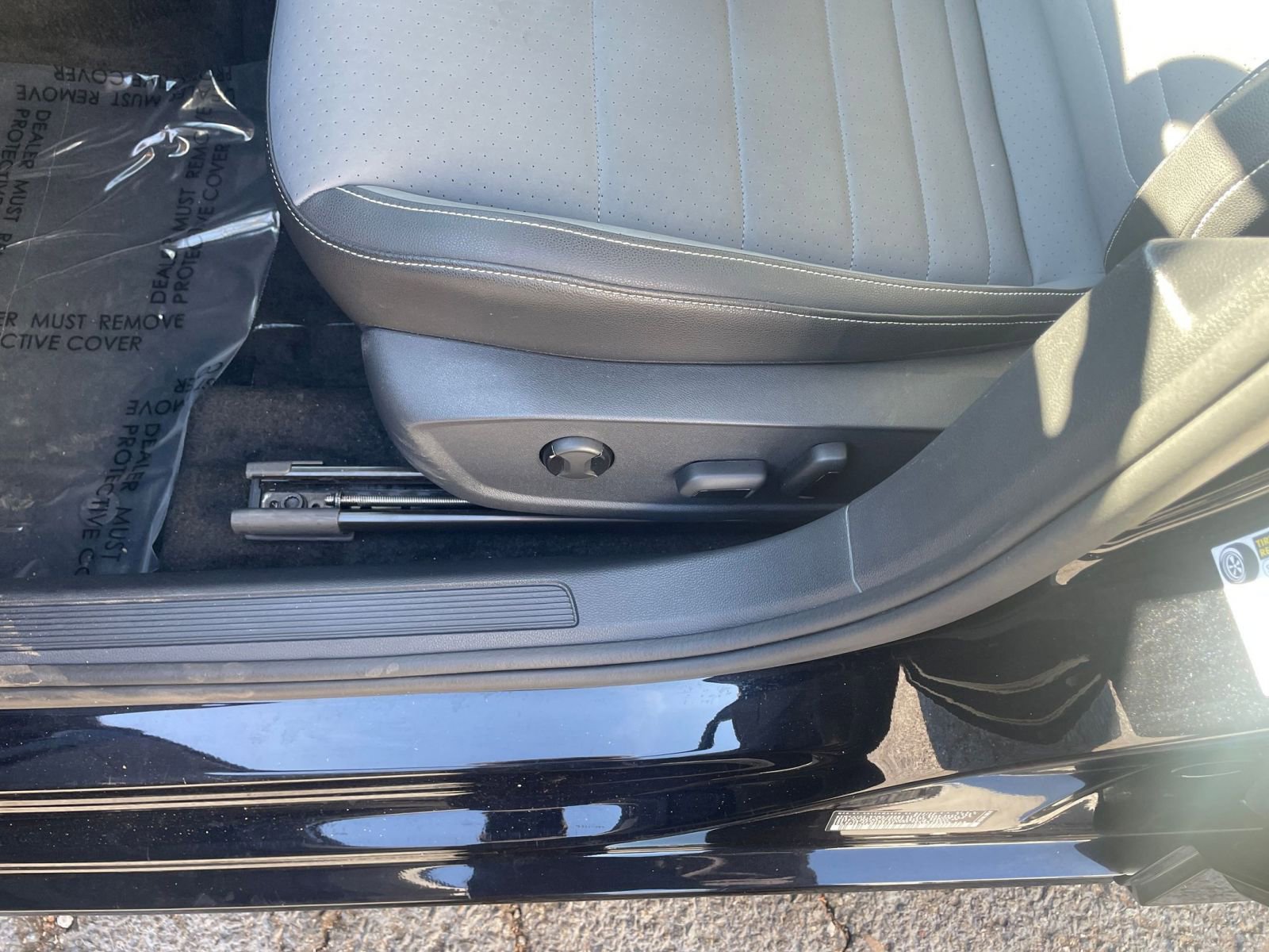 Thumbnail: 2025 Volkswagen Jetta - 23