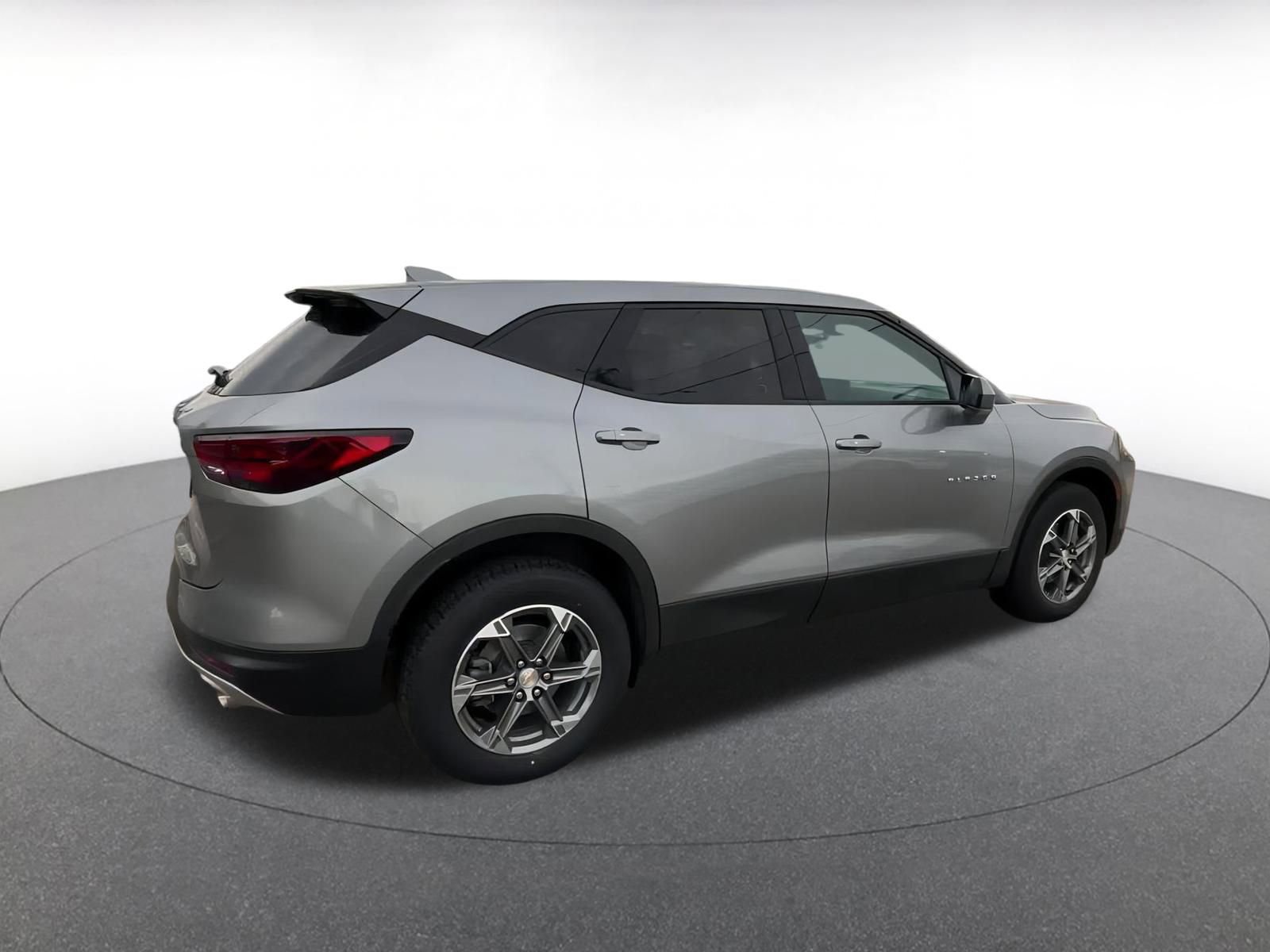 Thumbnail: 2023 Chevrolet Blazer - 15
