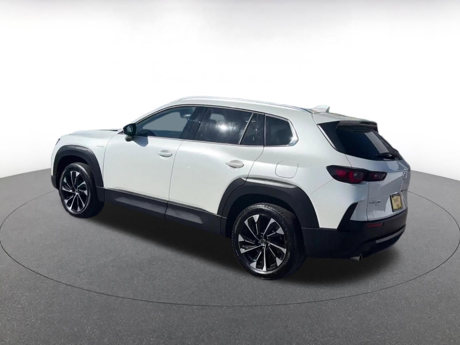 Thumbnail: 2025 Mazda CX-50 - 10