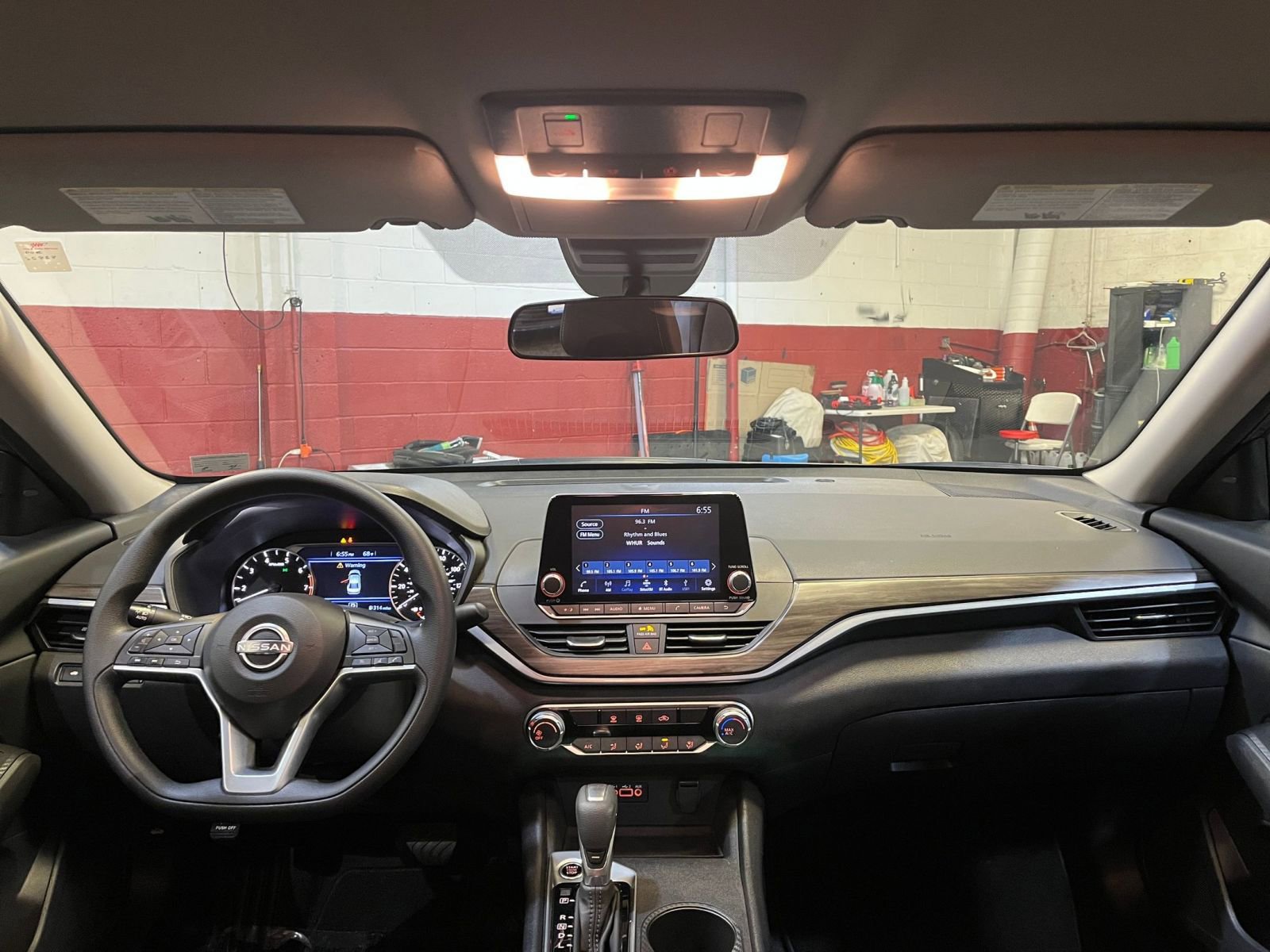 Thumbnail: 2025 Nissan Altima - 33