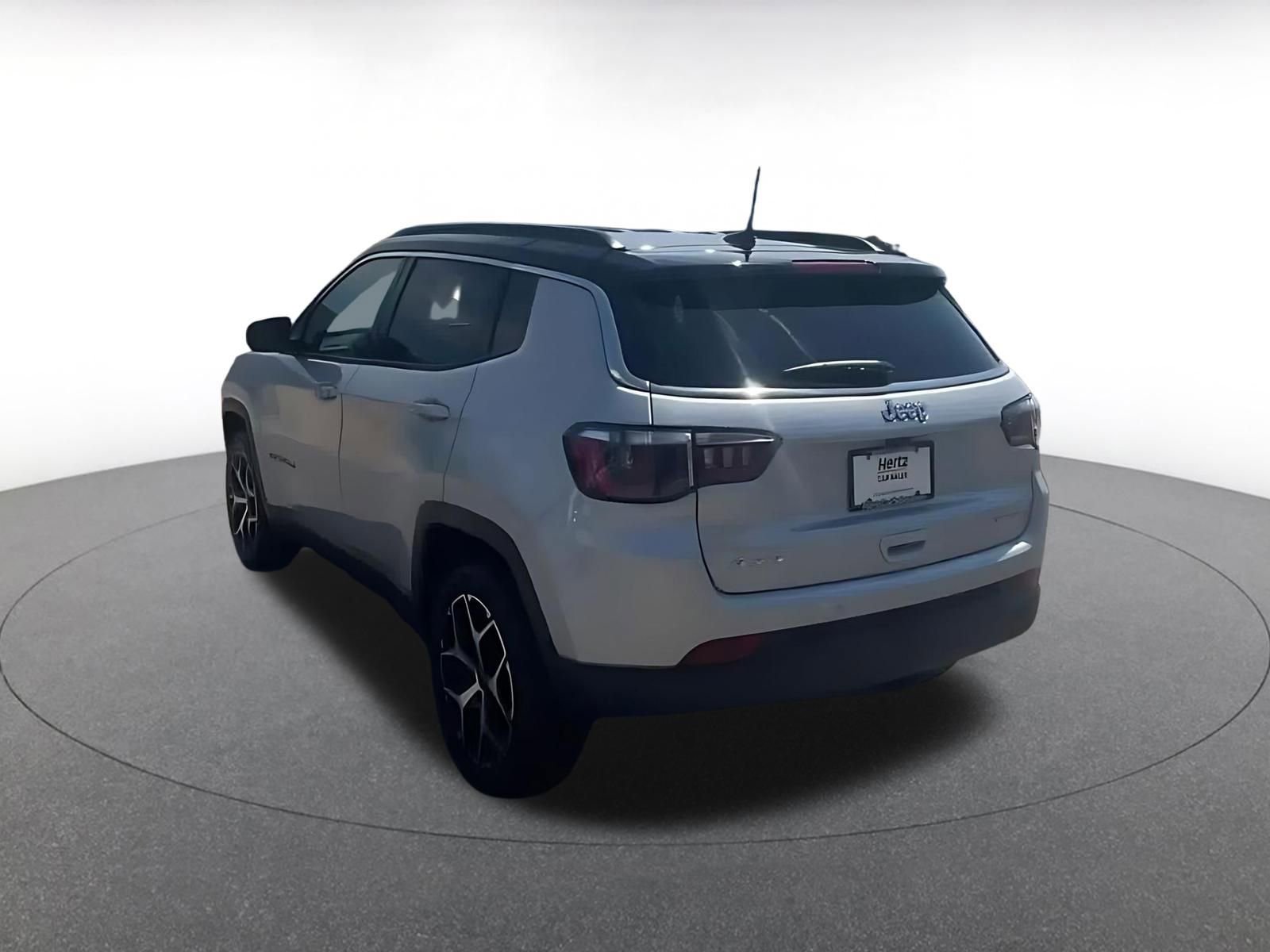 Thumbnail: 2025 Jeep Compass - 11