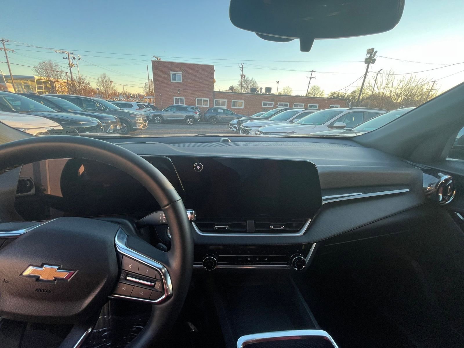 Thumbnail: 2025 Chevrolet Equinox - 33