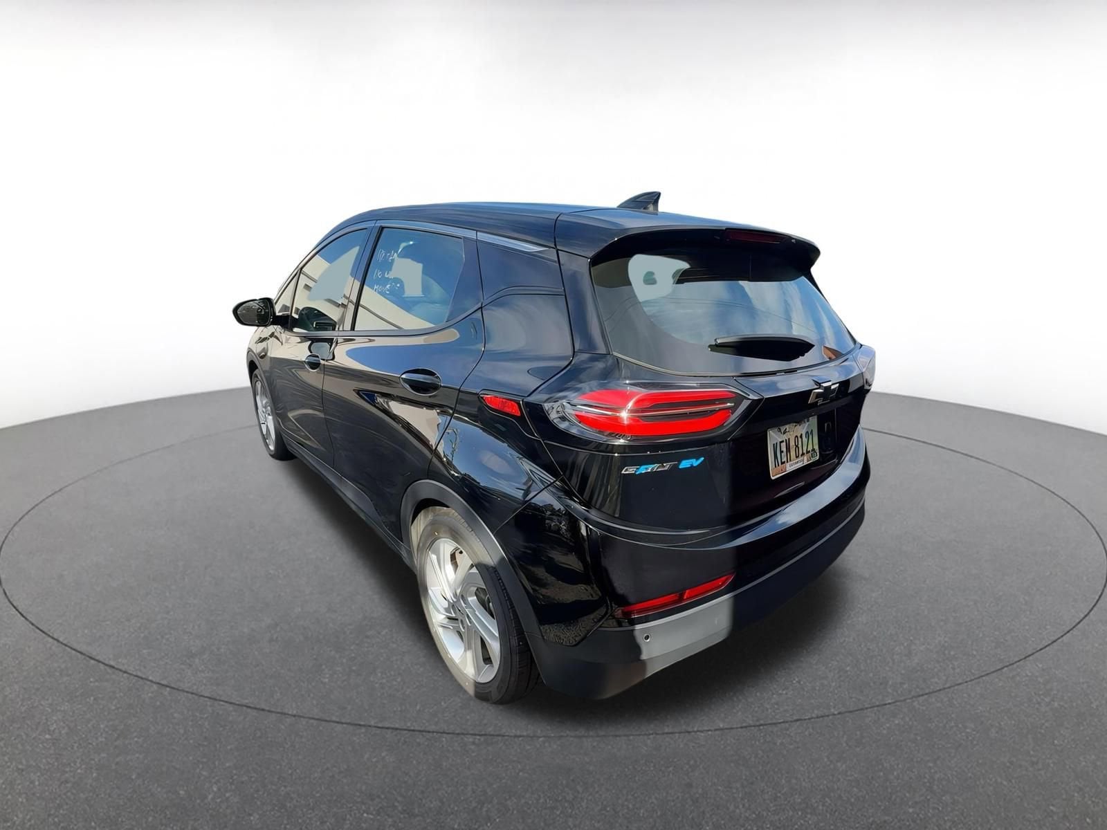 Thumbnail: 2023 Chevrolet Bolt EV - 5