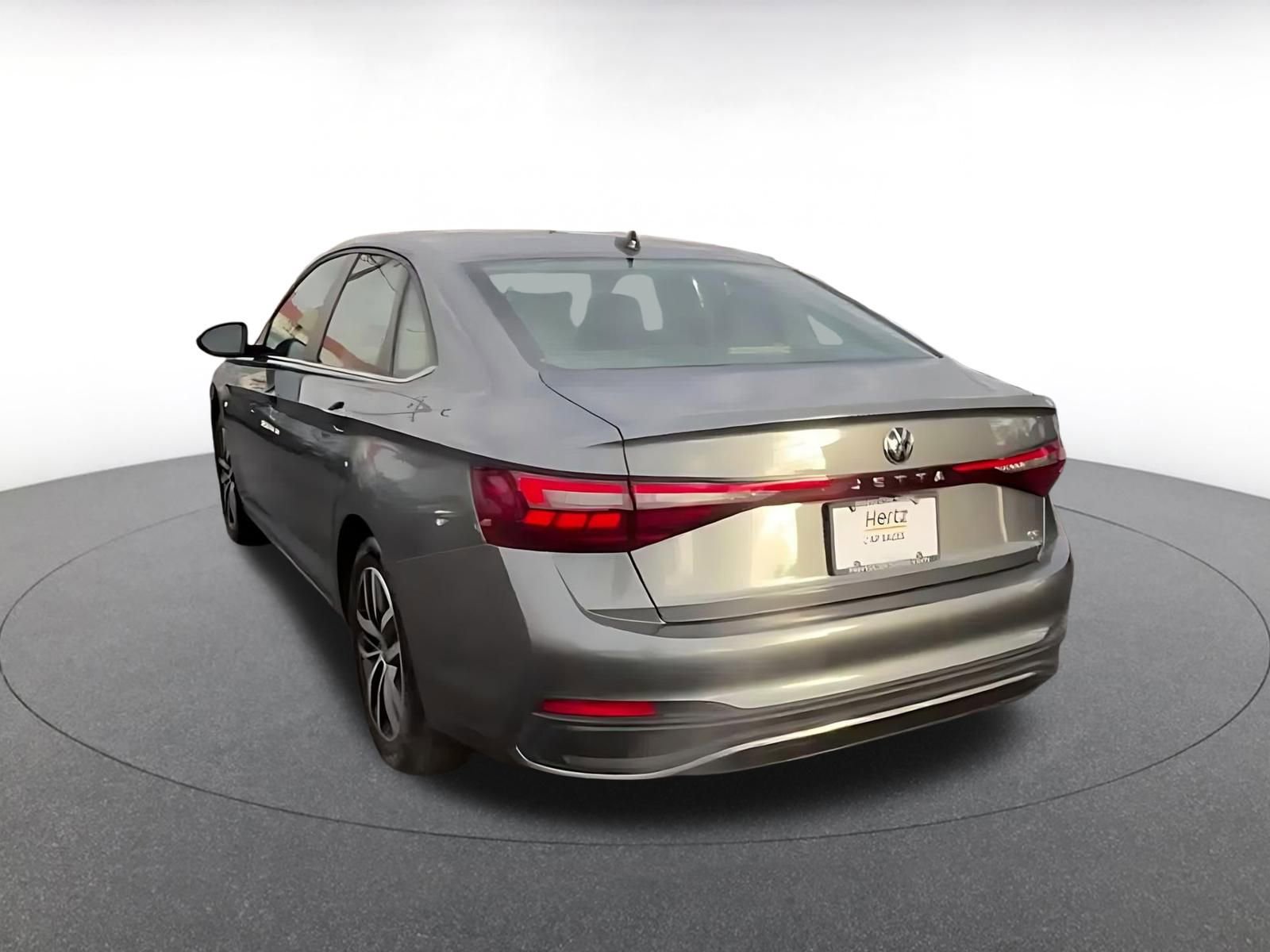 Thumbnail: 2025 Volkswagen Jetta - 11