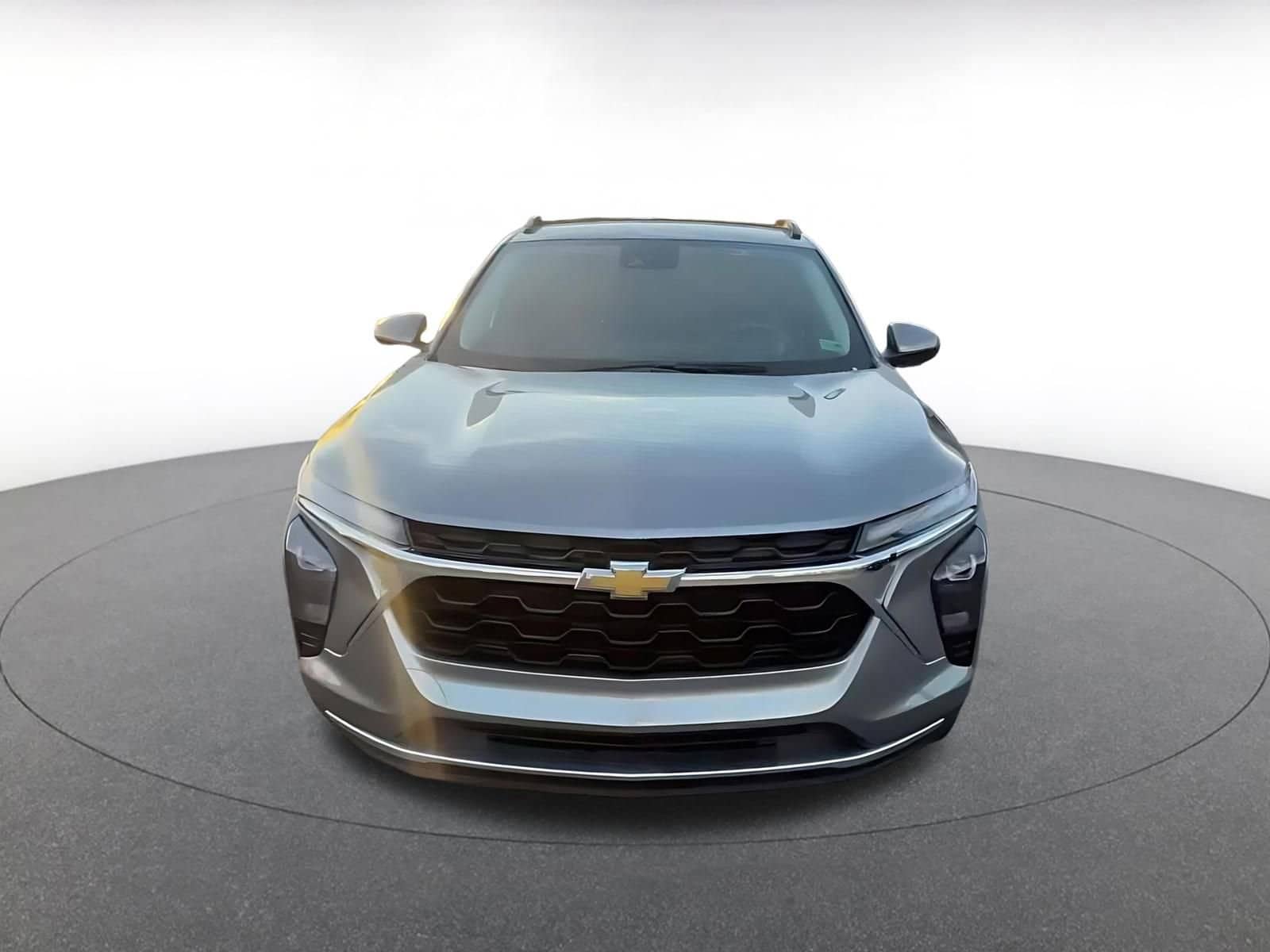 Thumbnail: 2025 Chevrolet Trax - 4