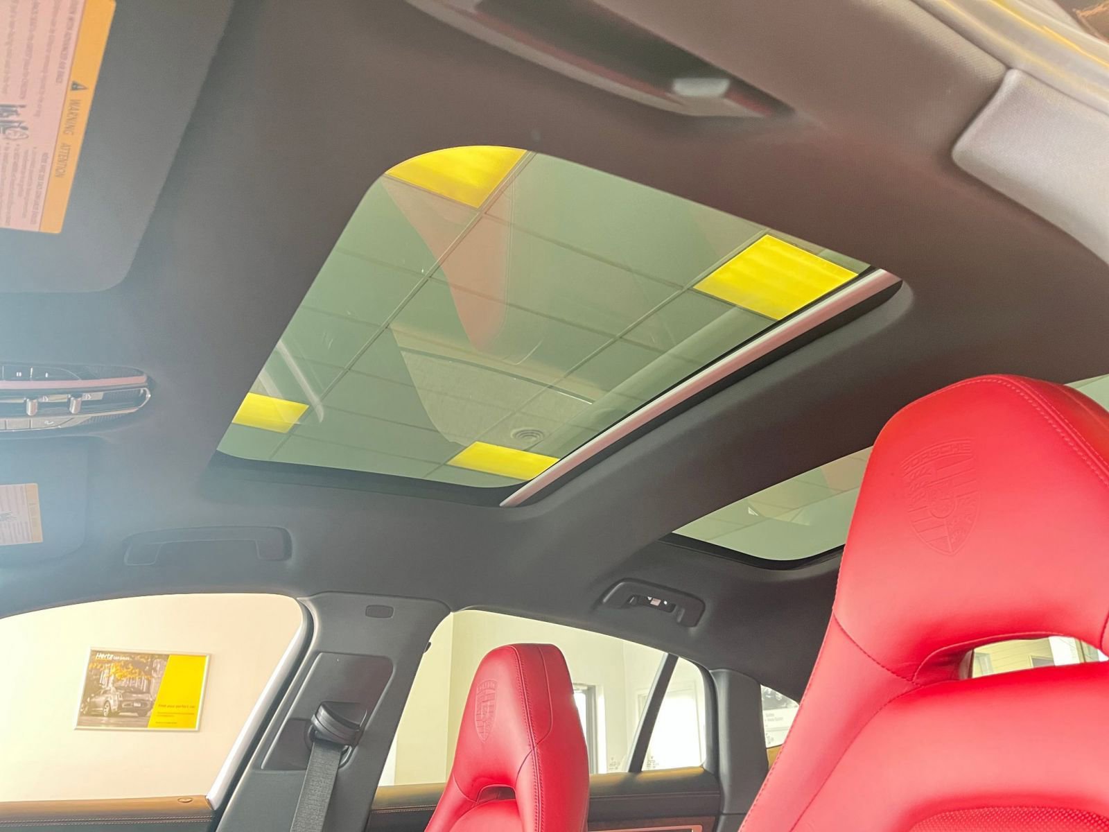 Thumbnail: 2023 Porsche Panamera - 34