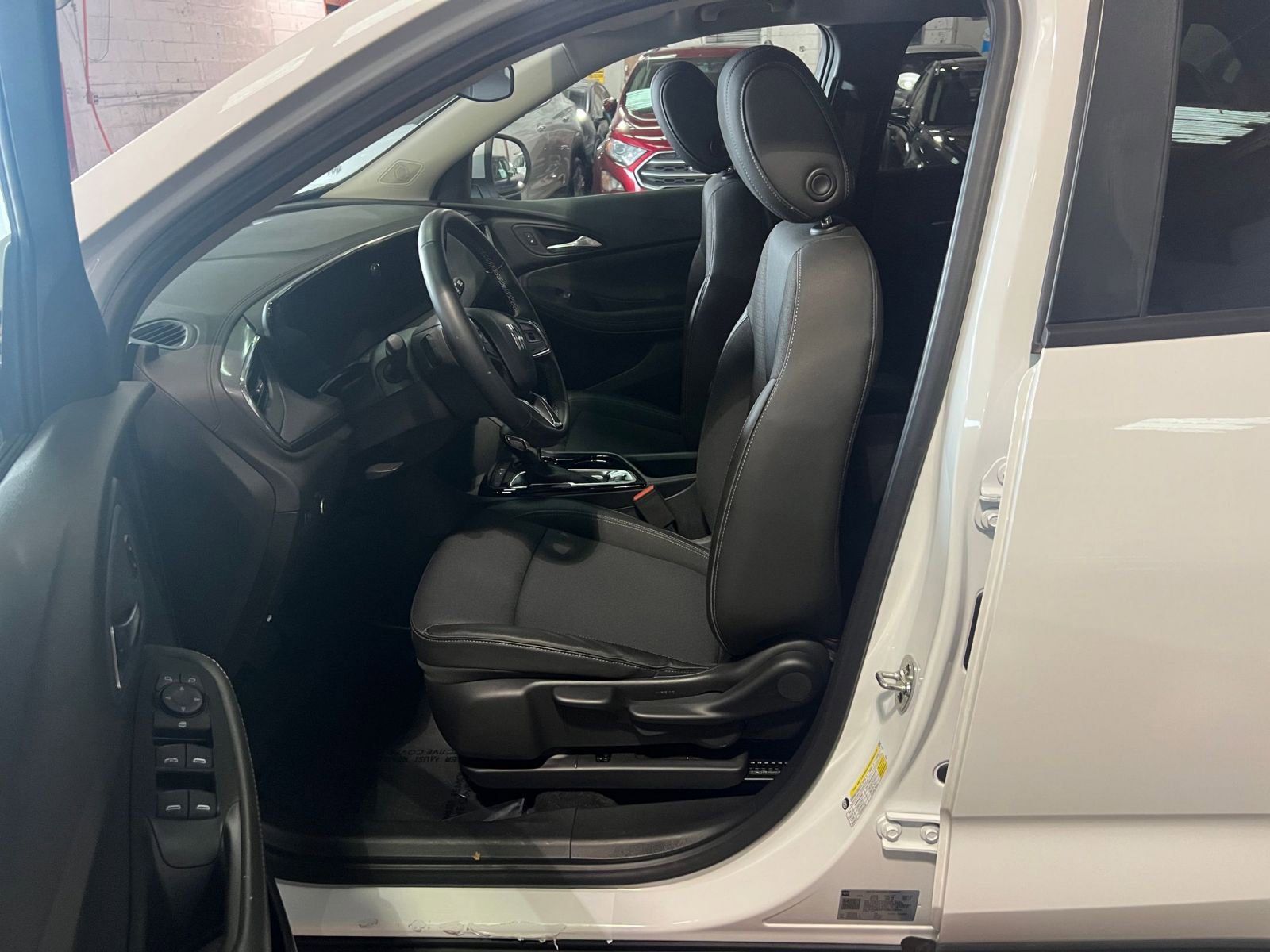 Thumbnail: 2025 Buick Encore GX - 27