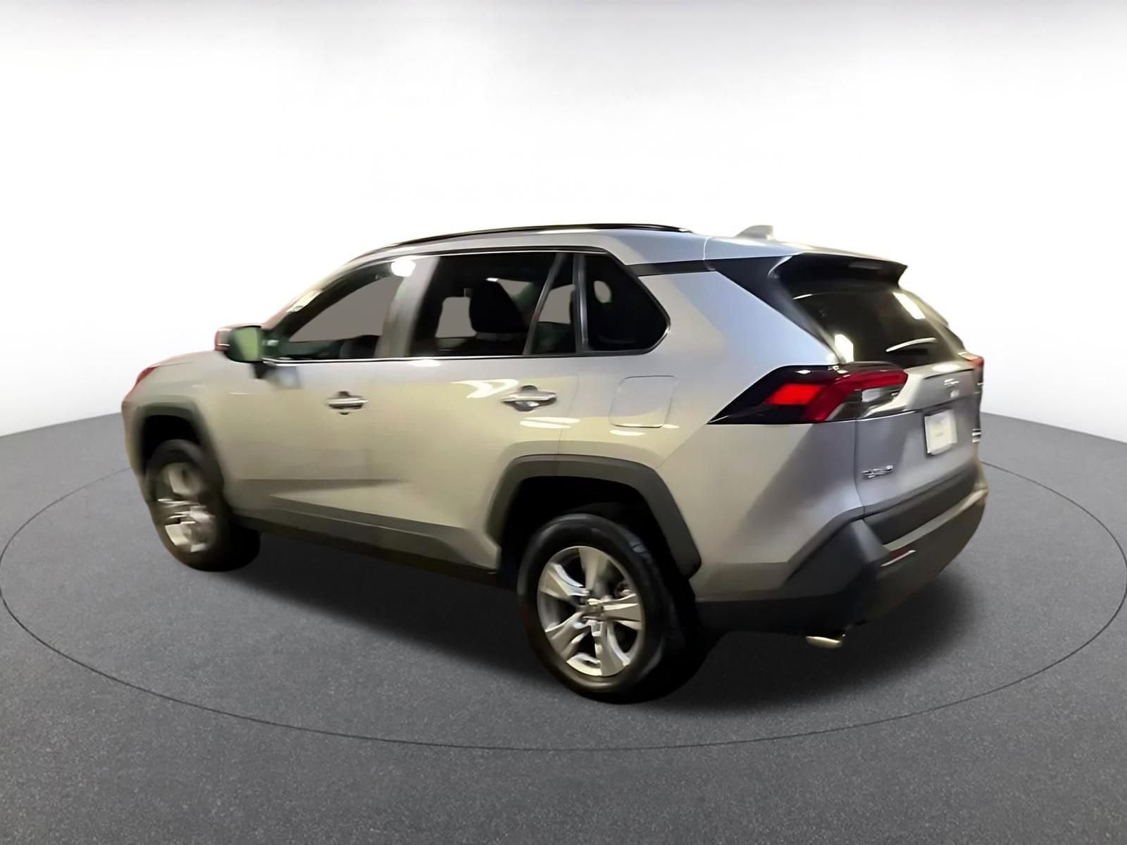 Thumbnail: 2025 Toyota RAV4 - 10