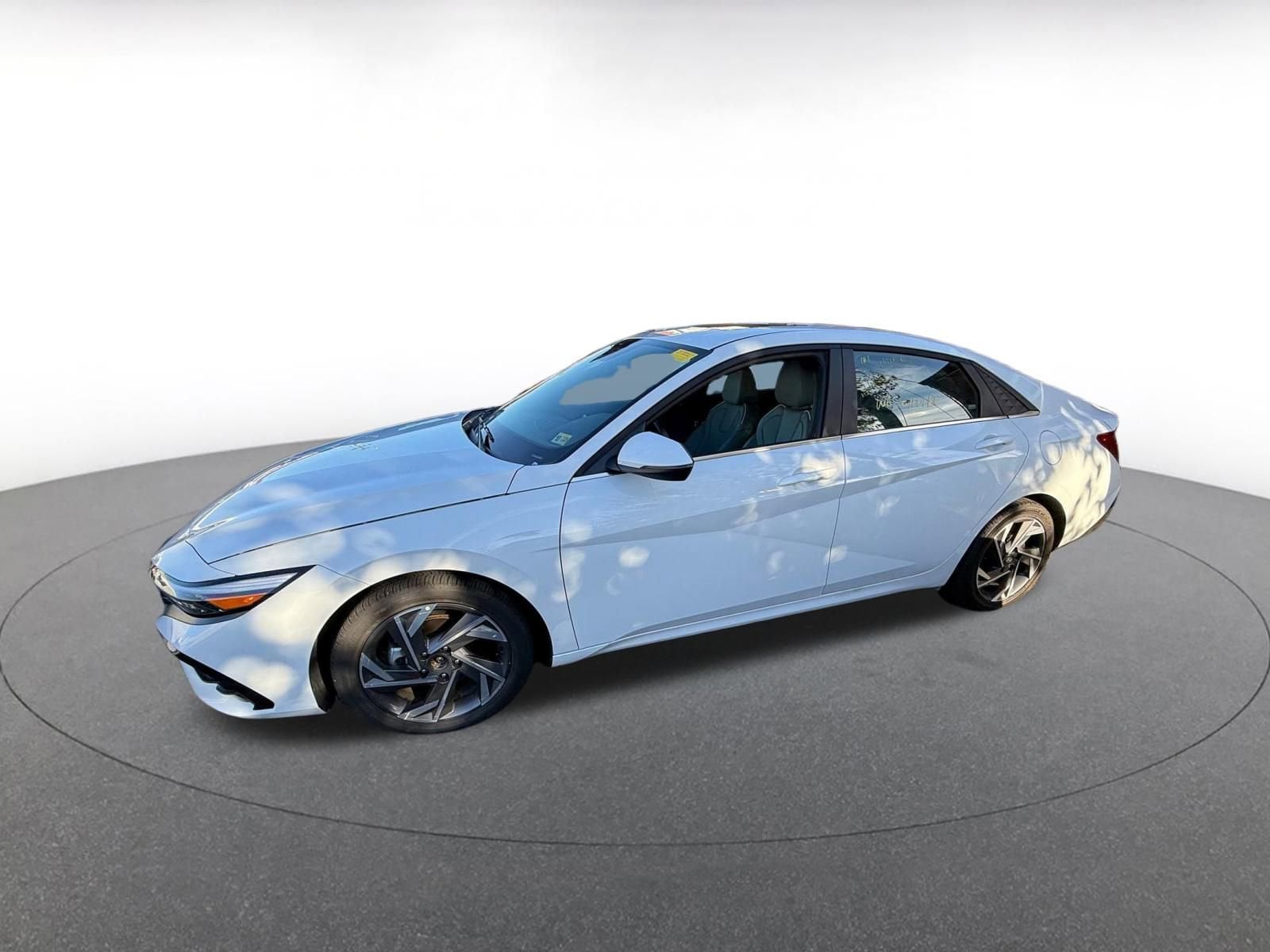 Thumbnail: 2025 Hyundai Elantra - 4