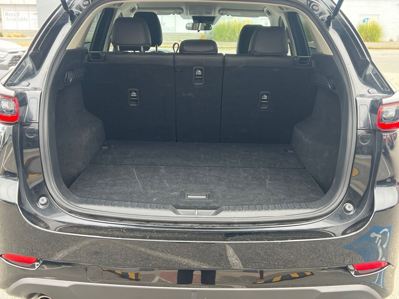 Thumbnail: 2025 Mazda CX-5 - 32