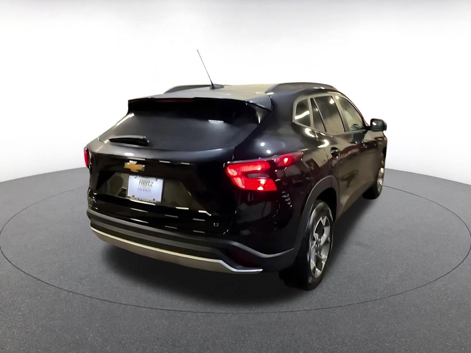 Thumbnail: 2025 Chevrolet Trax - 15