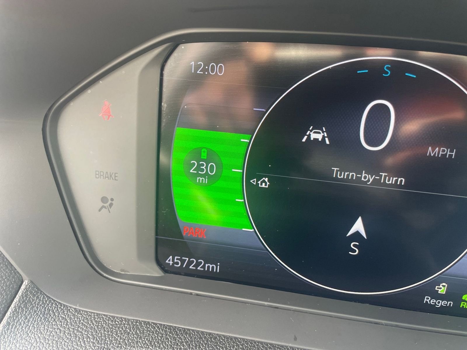 Thumbnail: 2023 Chevrolet Bolt EV - 18
