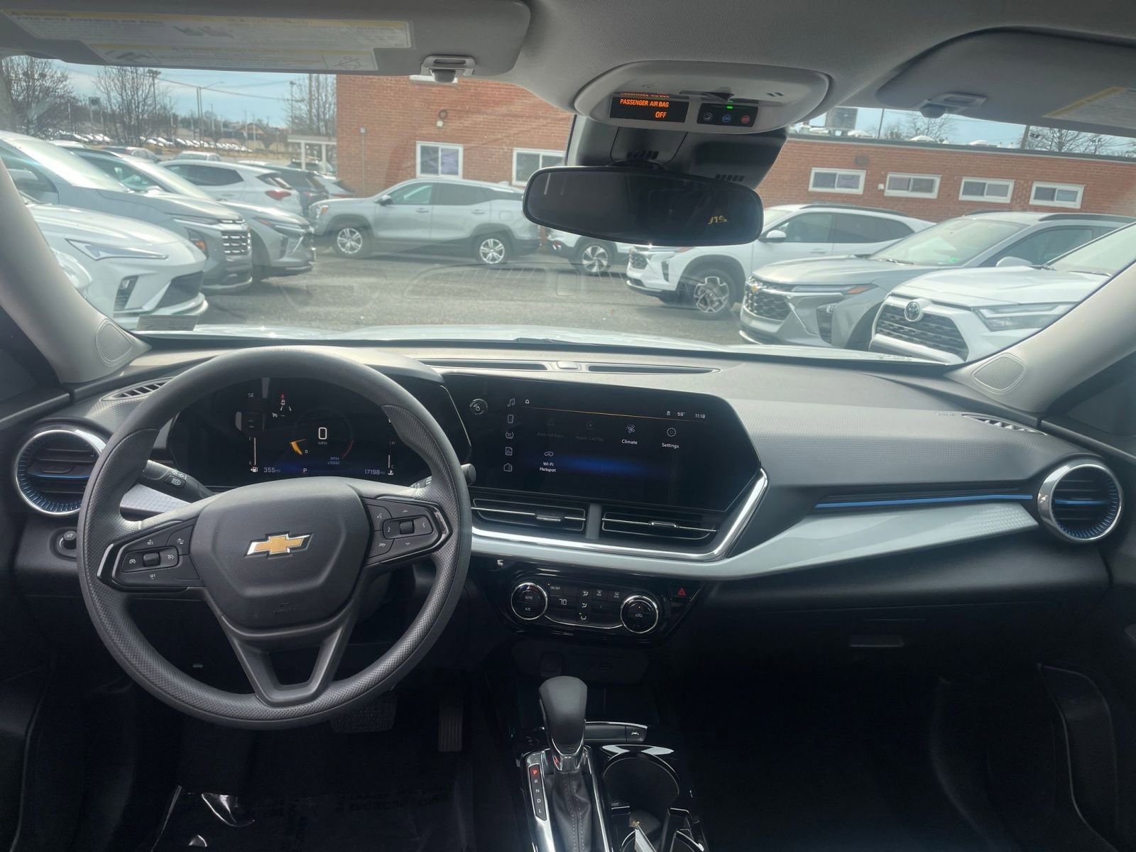 Thumbnail: 2025 Chevrolet Trax - 33