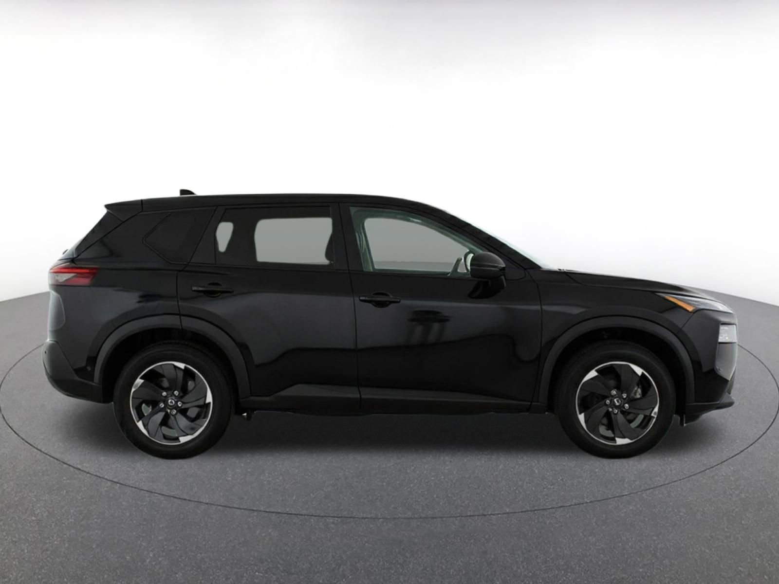Thumbnail: 2025 Nissan Rogue - 10