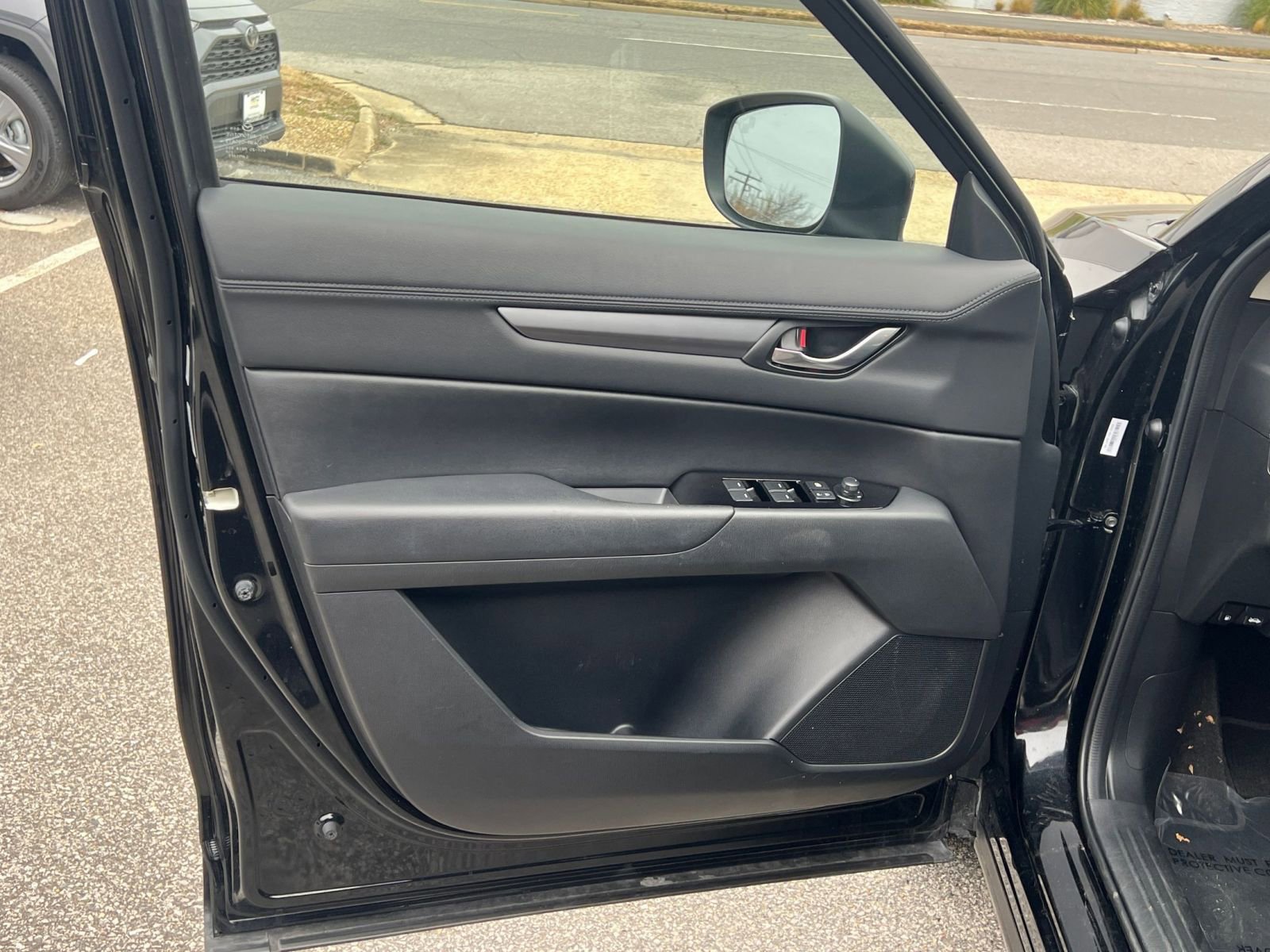 Thumbnail: 2025 Mazda CX-5 - 21