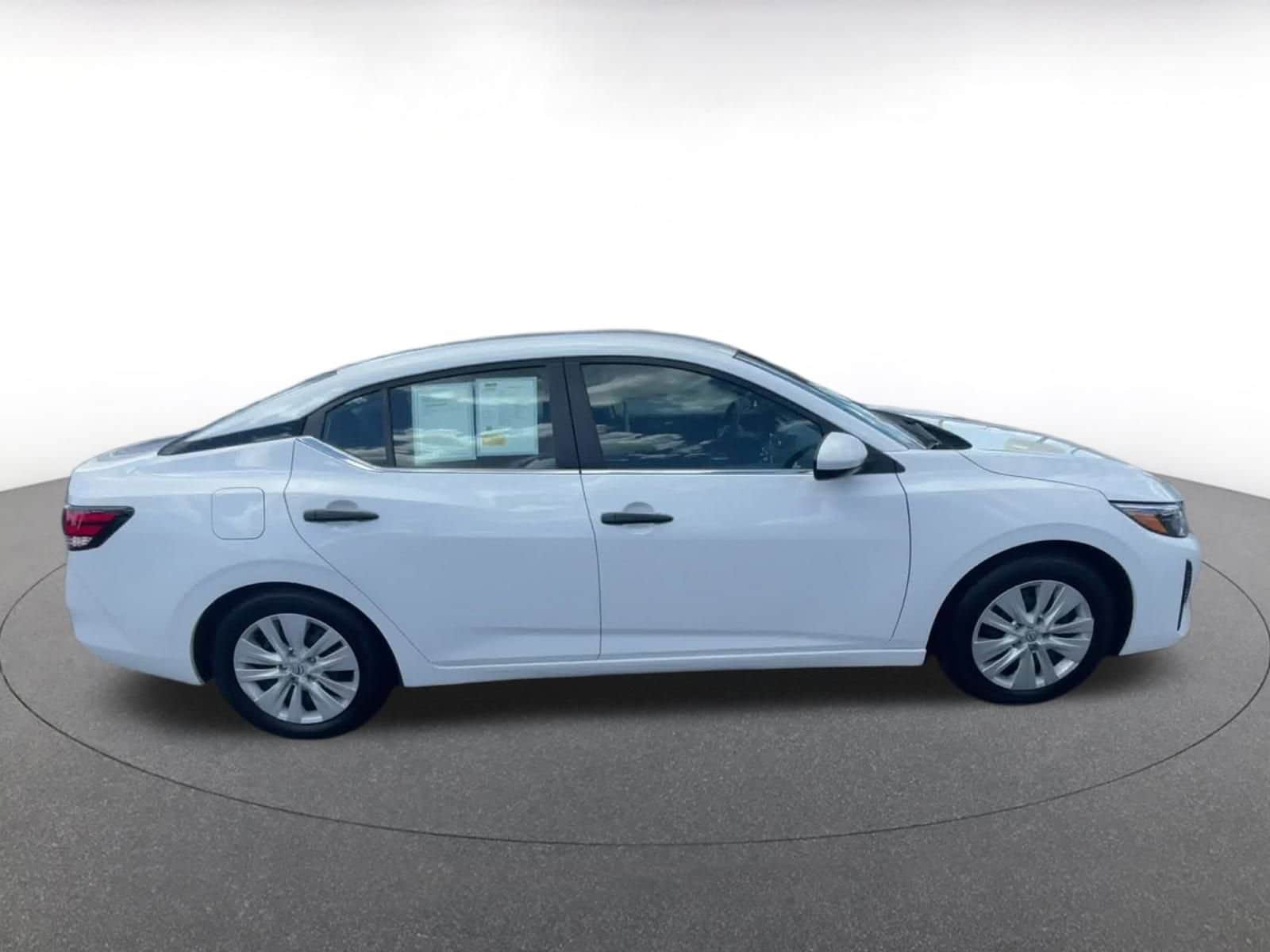 Thumbnail: 2024 Nissan Sentra - 16