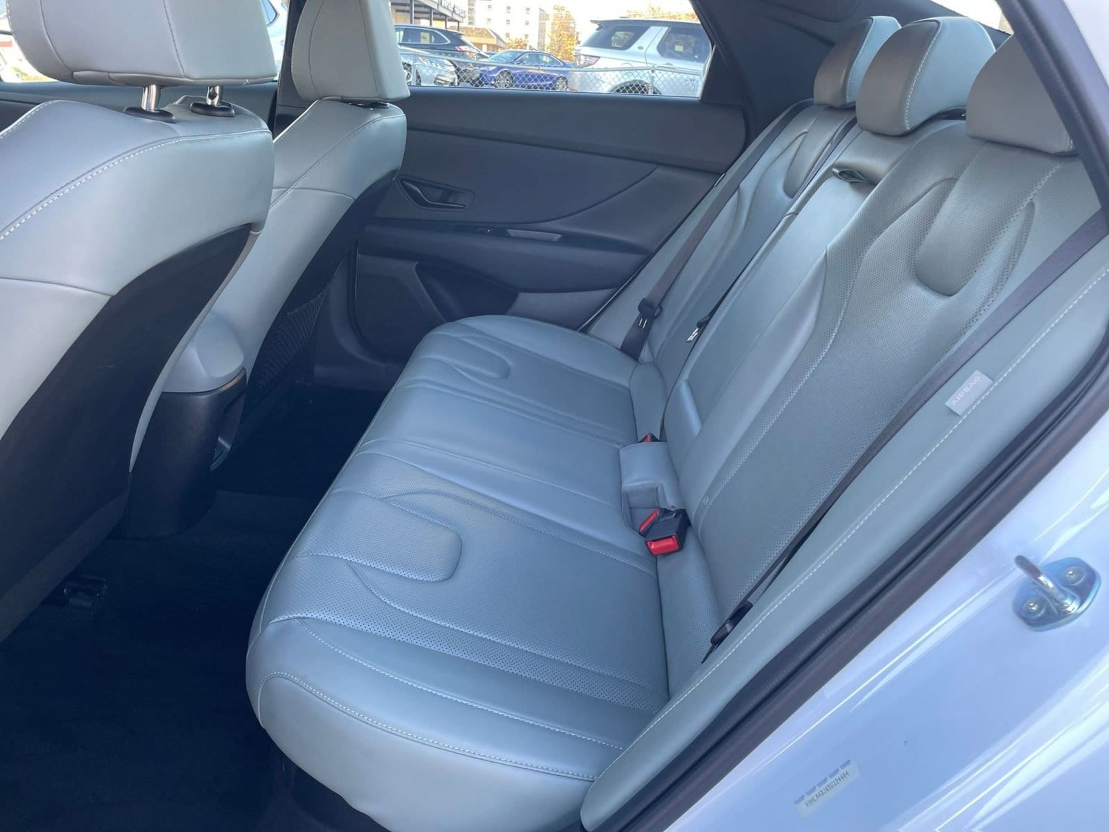 Thumbnail: 2025 Hyundai Elantra - 25