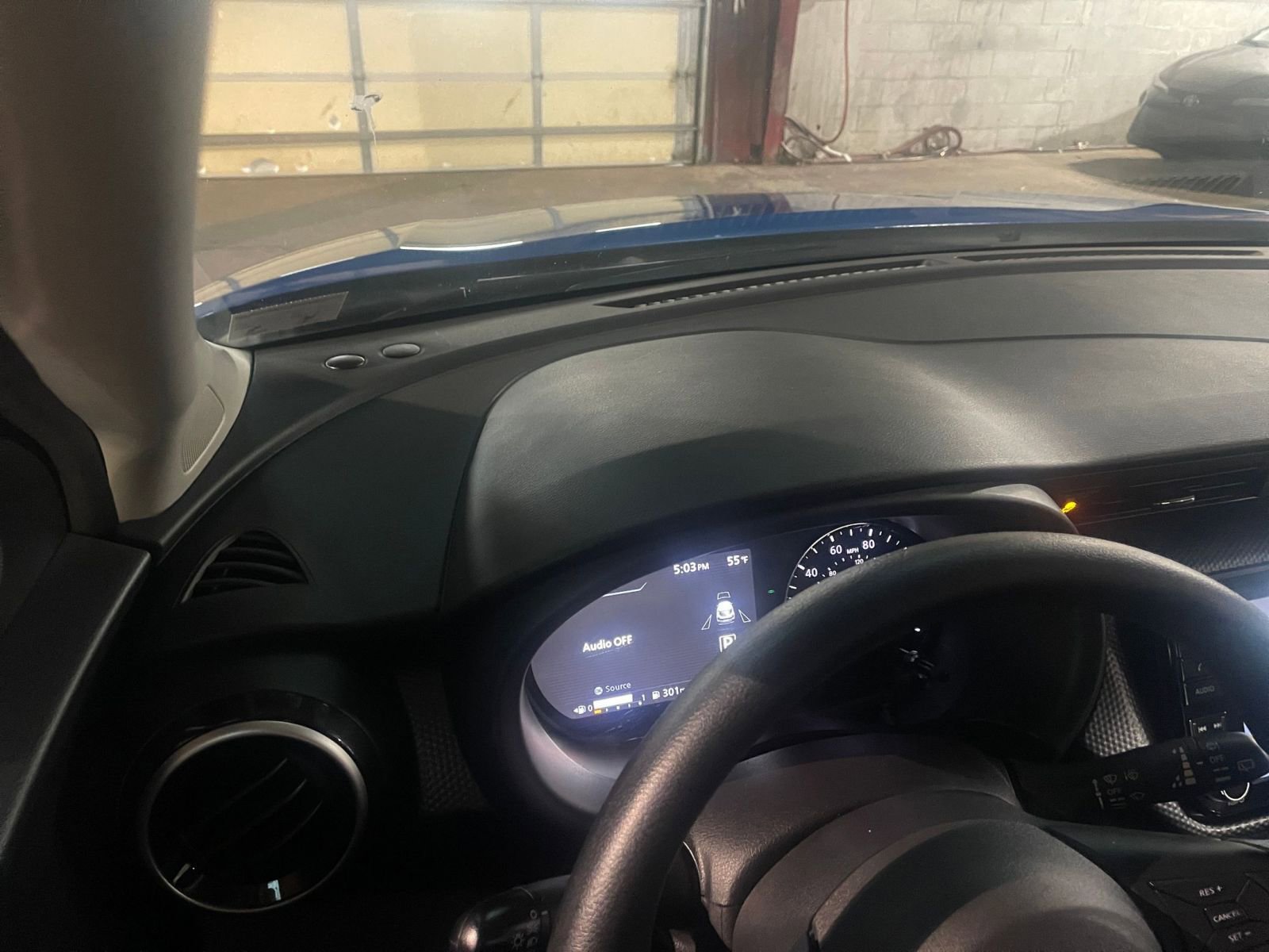 Thumbnail: 2024 Nissan Kicks - 33