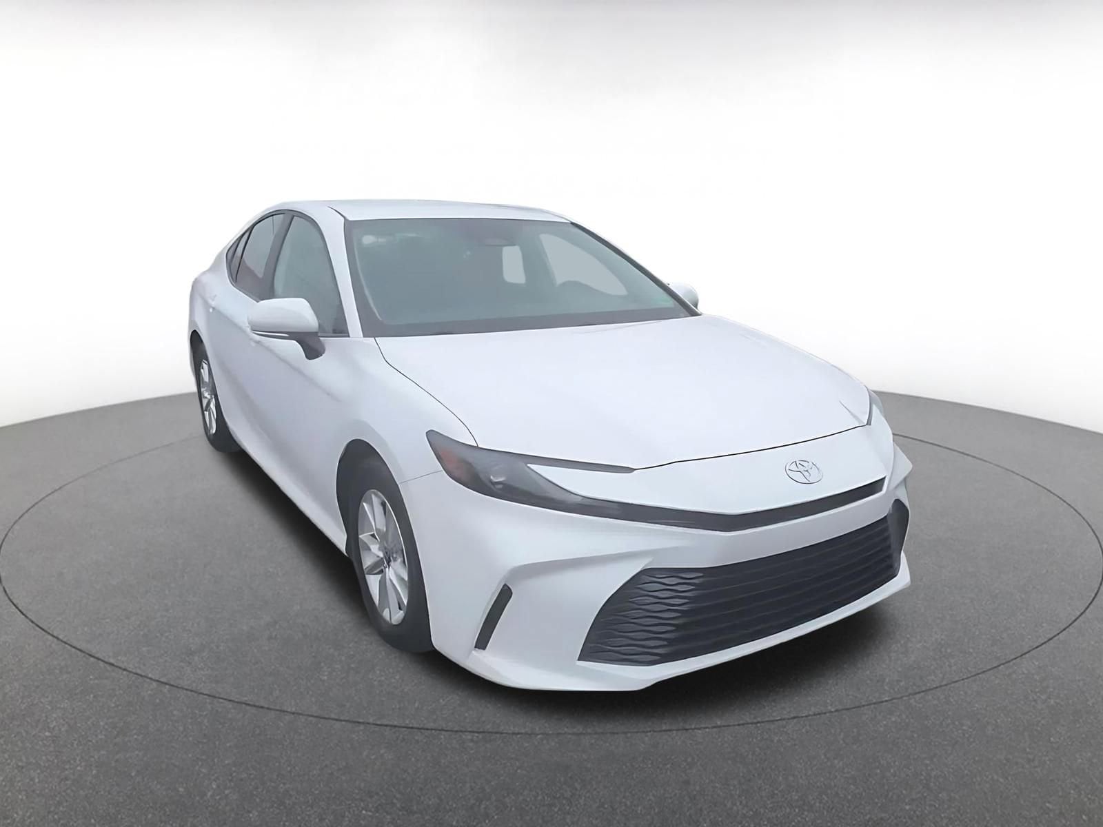 Thumbnail: 2025 Toyota Camry - 3