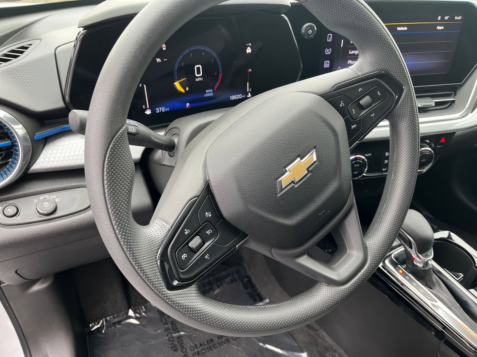 Thumbnail: 2025 Chevrolet Trax - 28