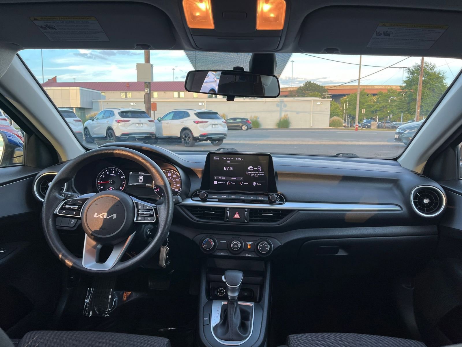Thumbnail: 2024 Kia Forte - 31