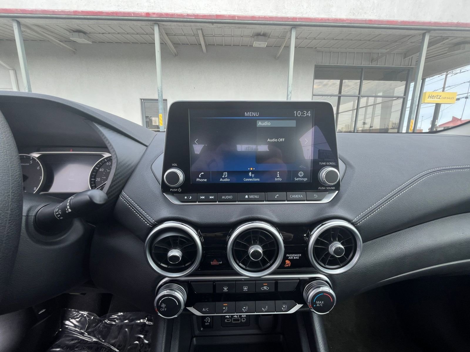 Thumbnail: 2025 Nissan Sentra - 17