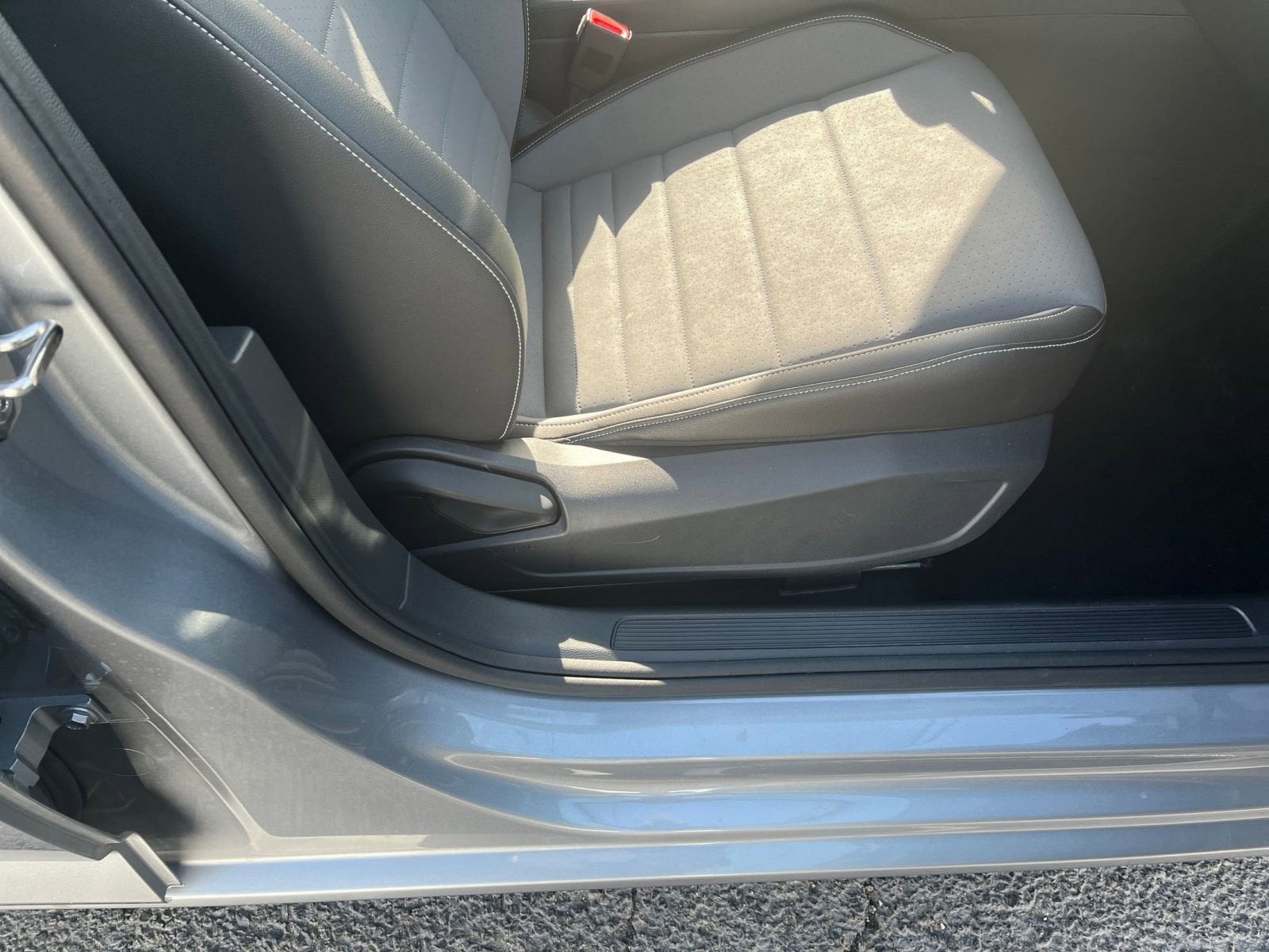 Thumbnail: 2025 Volkswagen Jetta - 33