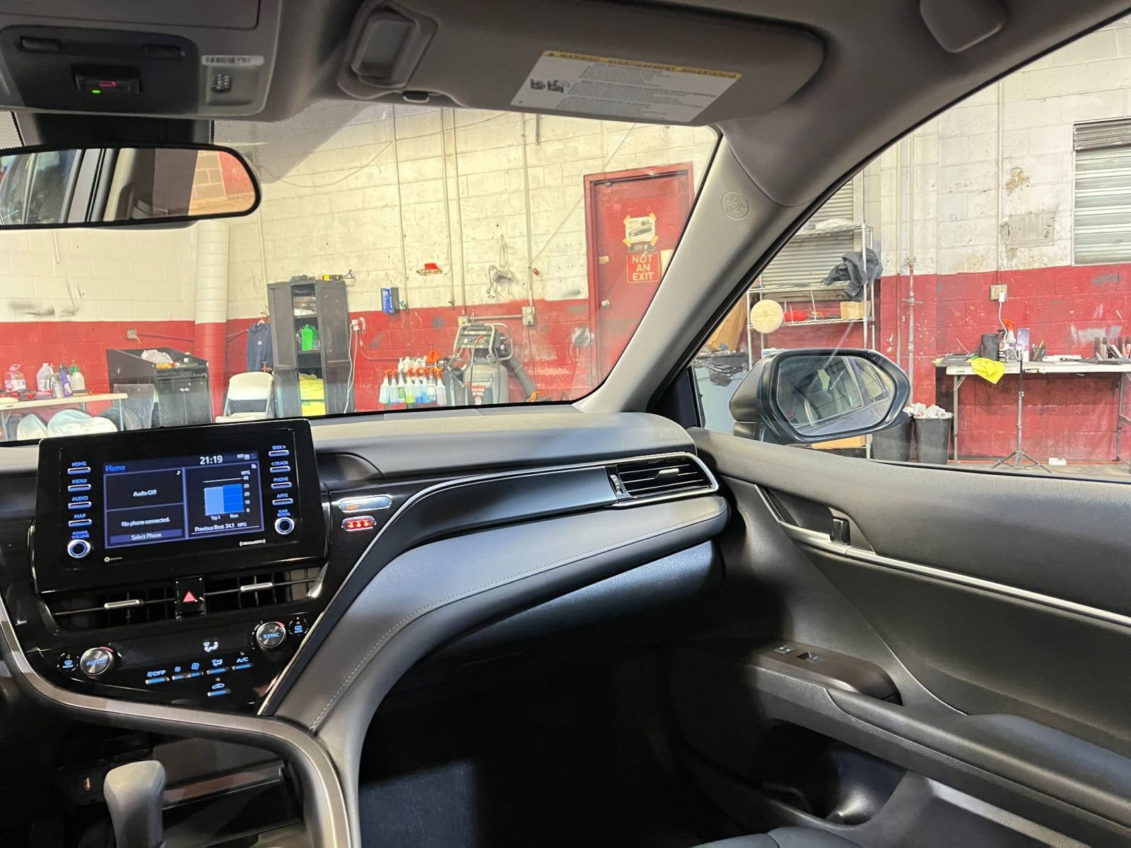 Thumbnail: 2024 Toyota Camry - 35