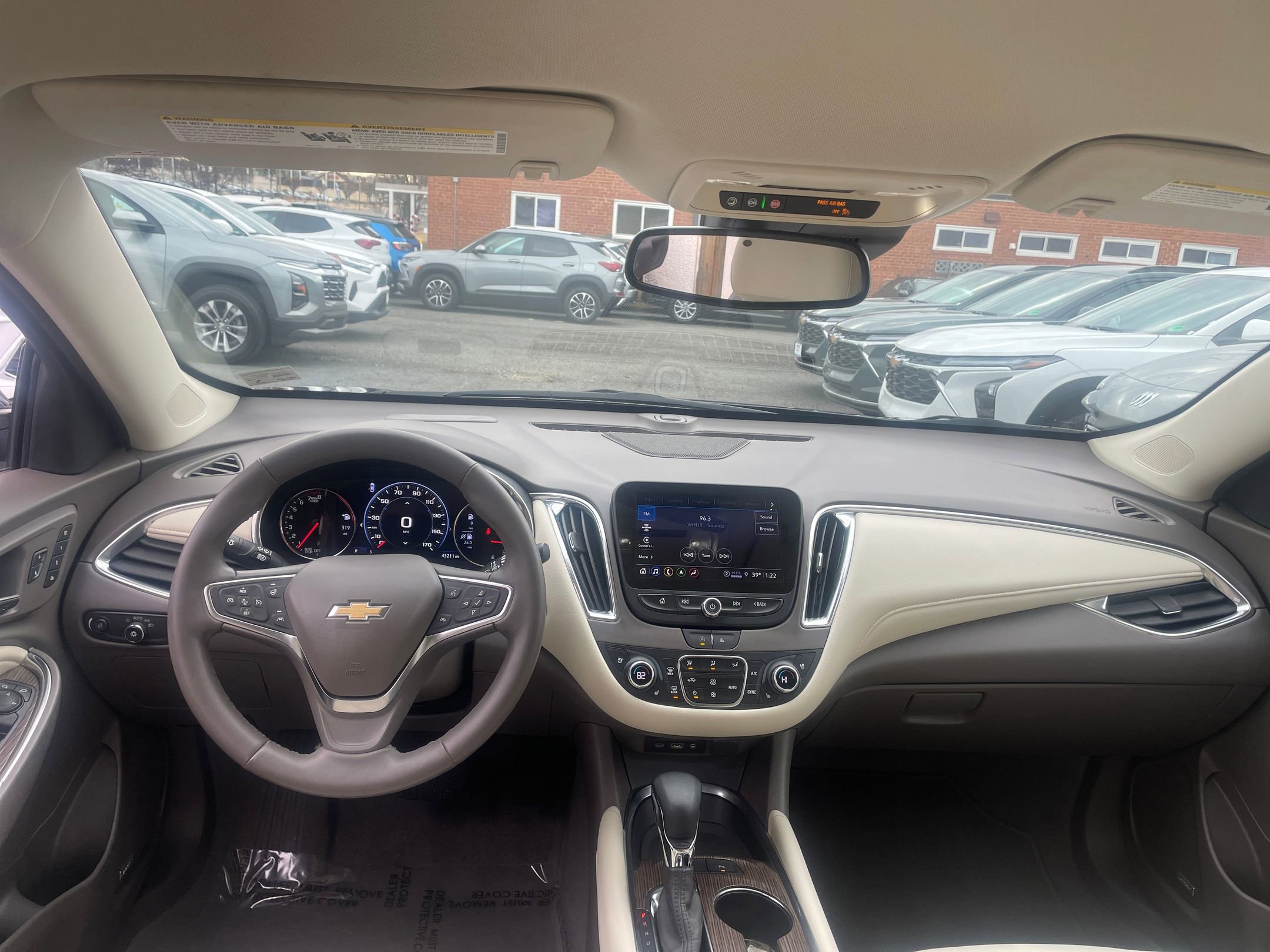 Thumbnail: 2024 Chevrolet Malibu - 33