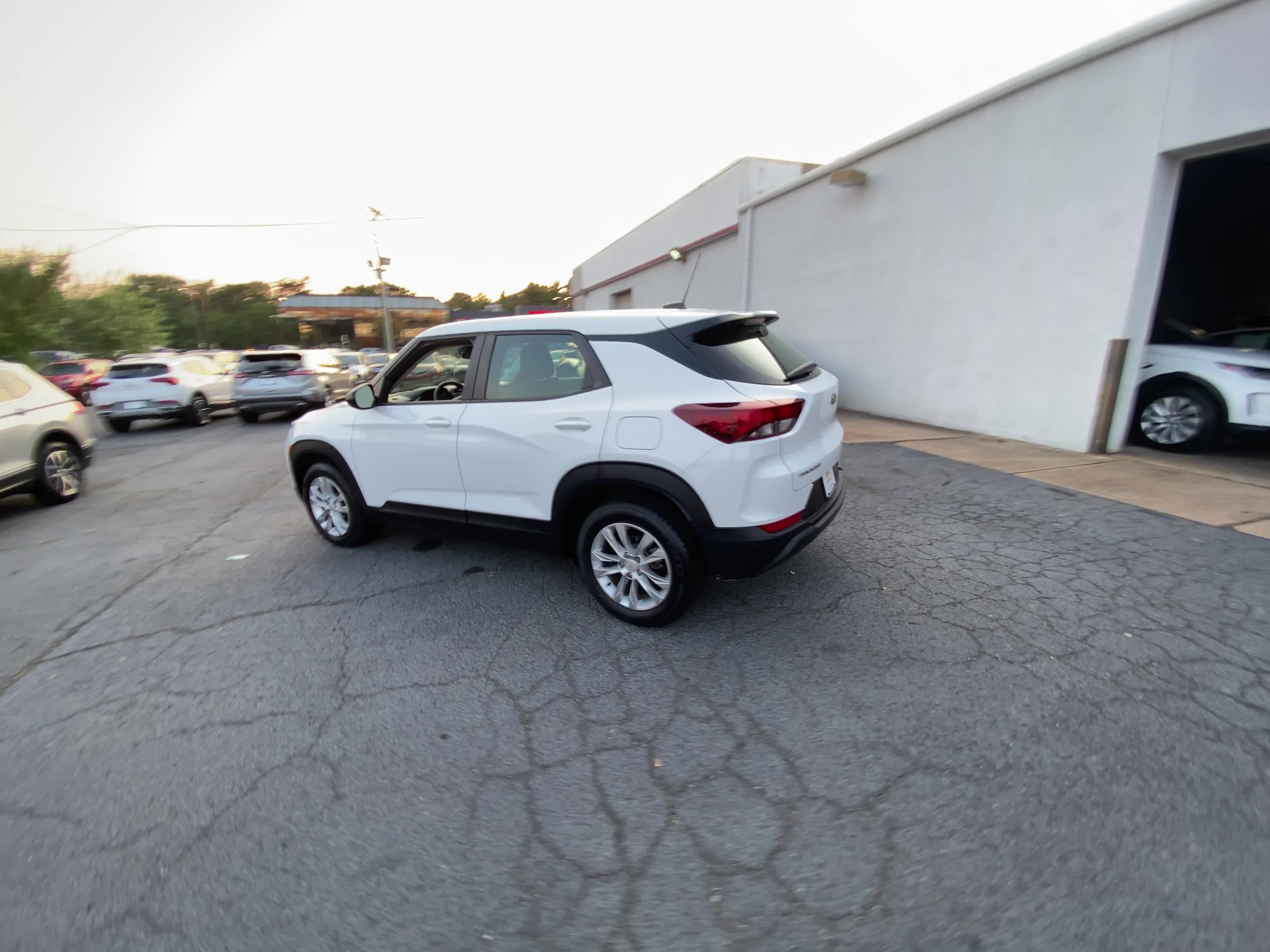 2021 Chevrolet TrailBlazer LS 10