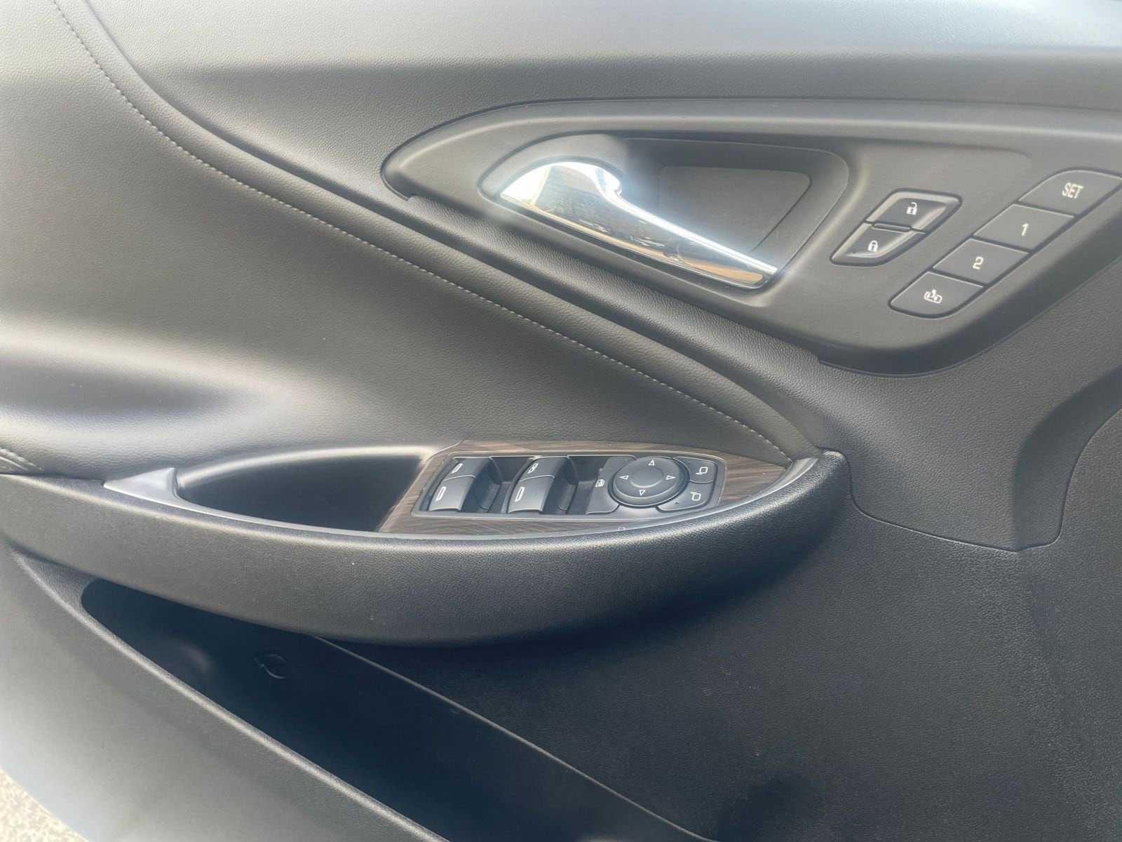 Thumbnail: 2024 Chevrolet Malibu - 20