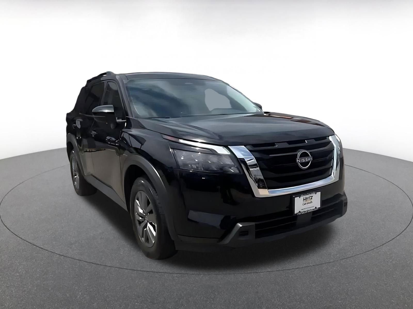 Thumbnail: 2025 Nissan Pathfinder - 3