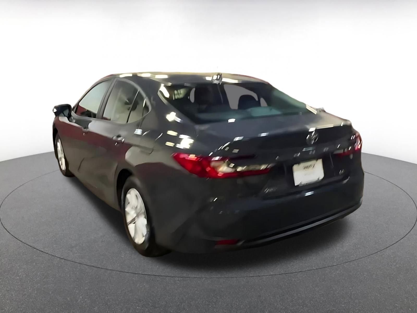 Thumbnail: 2025 Toyota Camry - 11