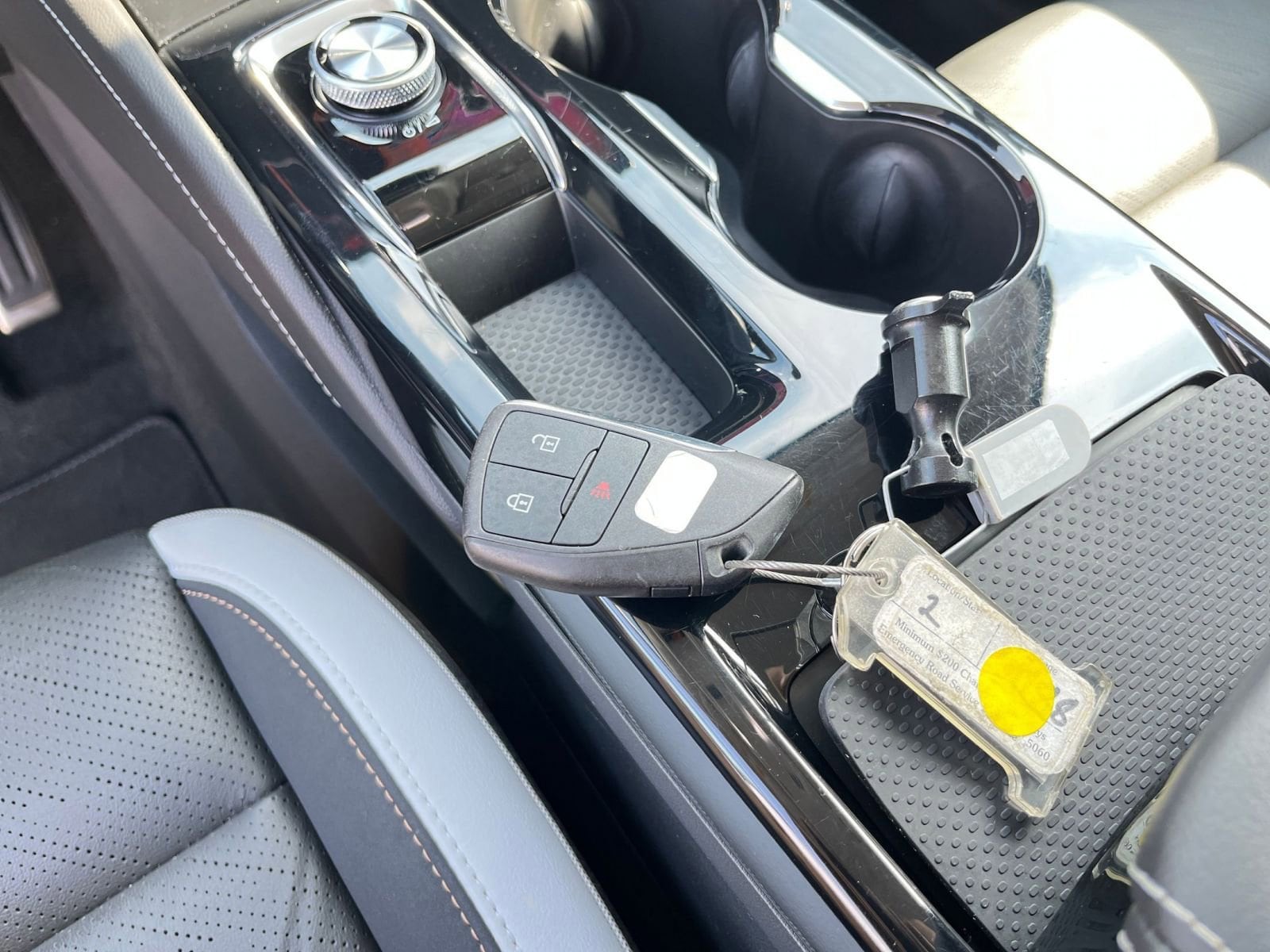 Thumbnail: 2024 Buick Envision - 24