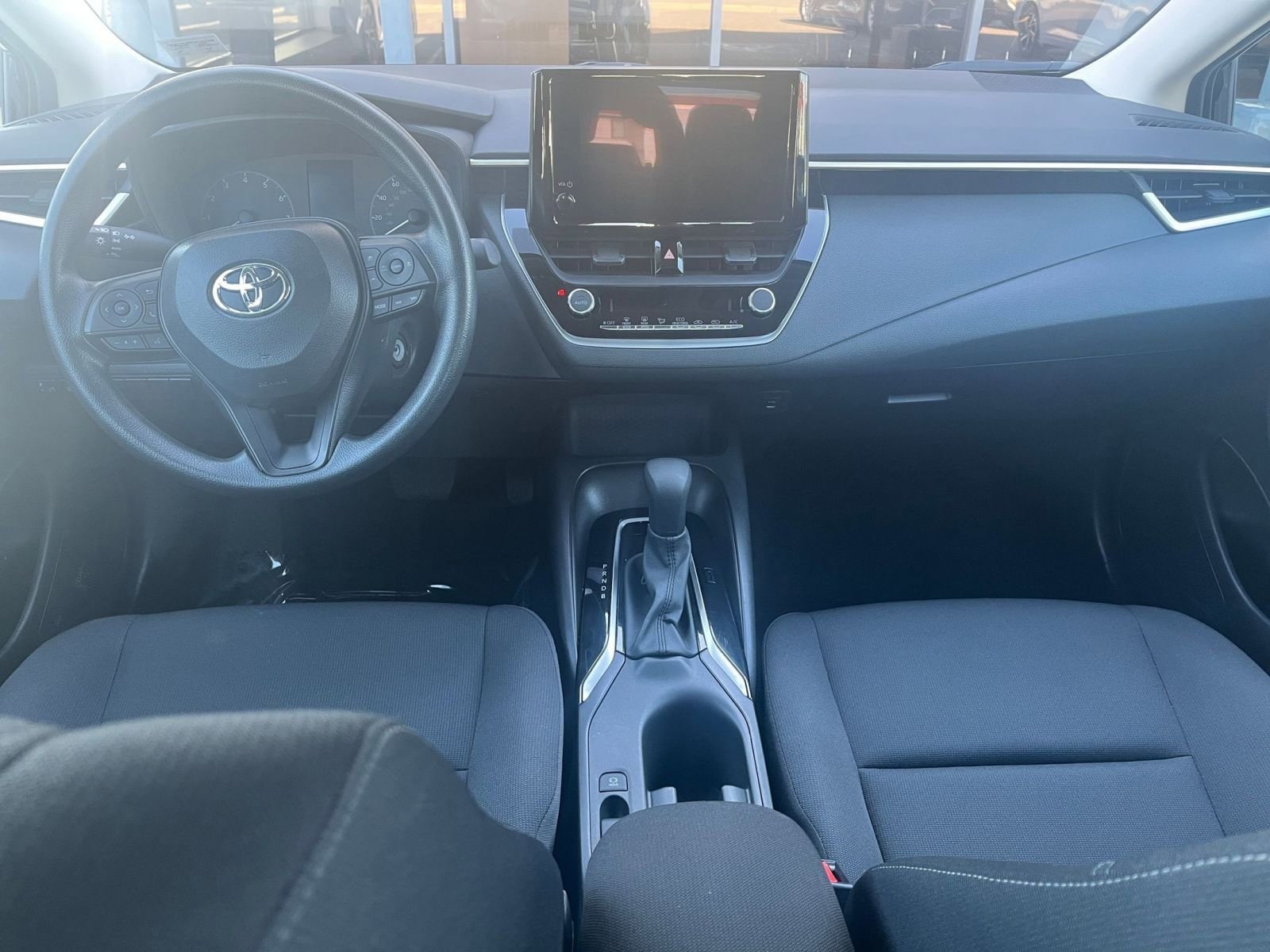 Thumbnail: 2025 Toyota Corolla - 32